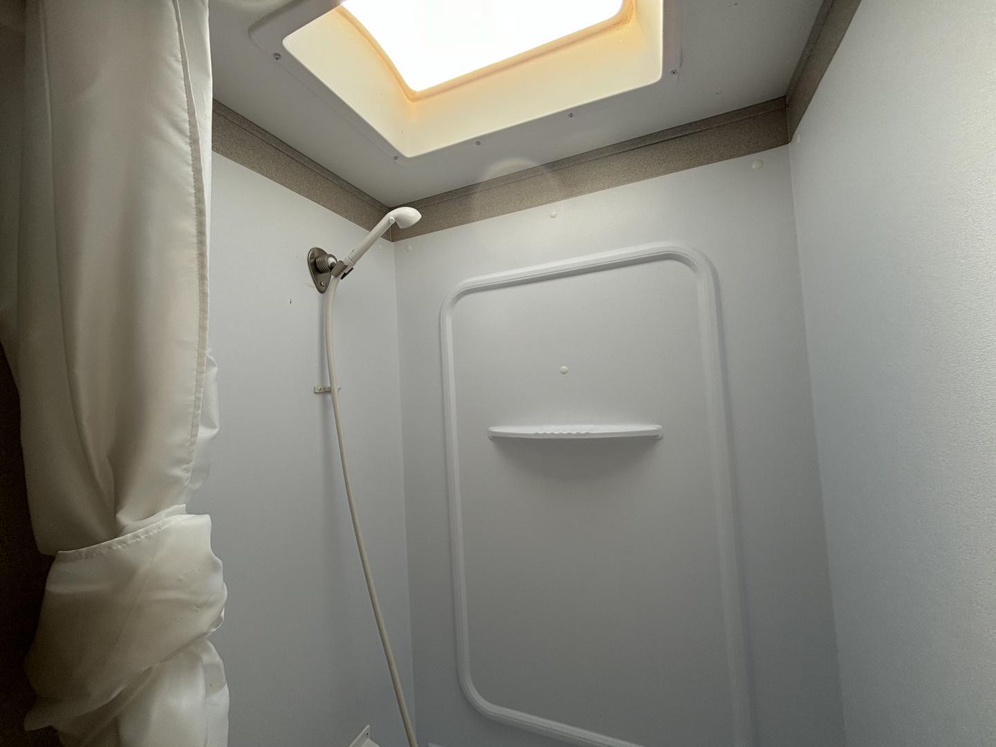 2020 Keystone RV 2020 Keystone RV Hideout - thumbnail 21