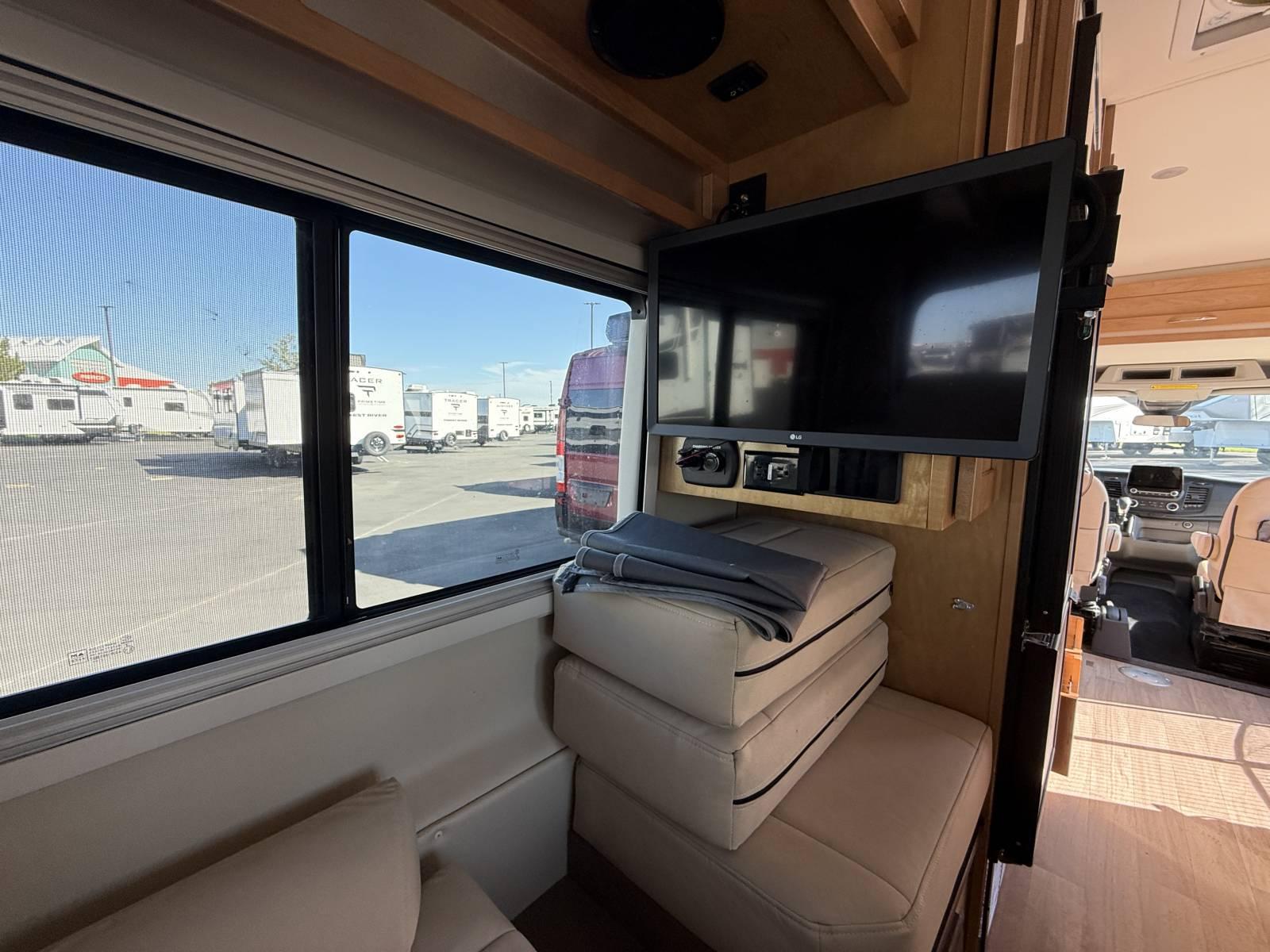 2022 Coachmen 2022 Coachmen Beyond - thumbnail 18