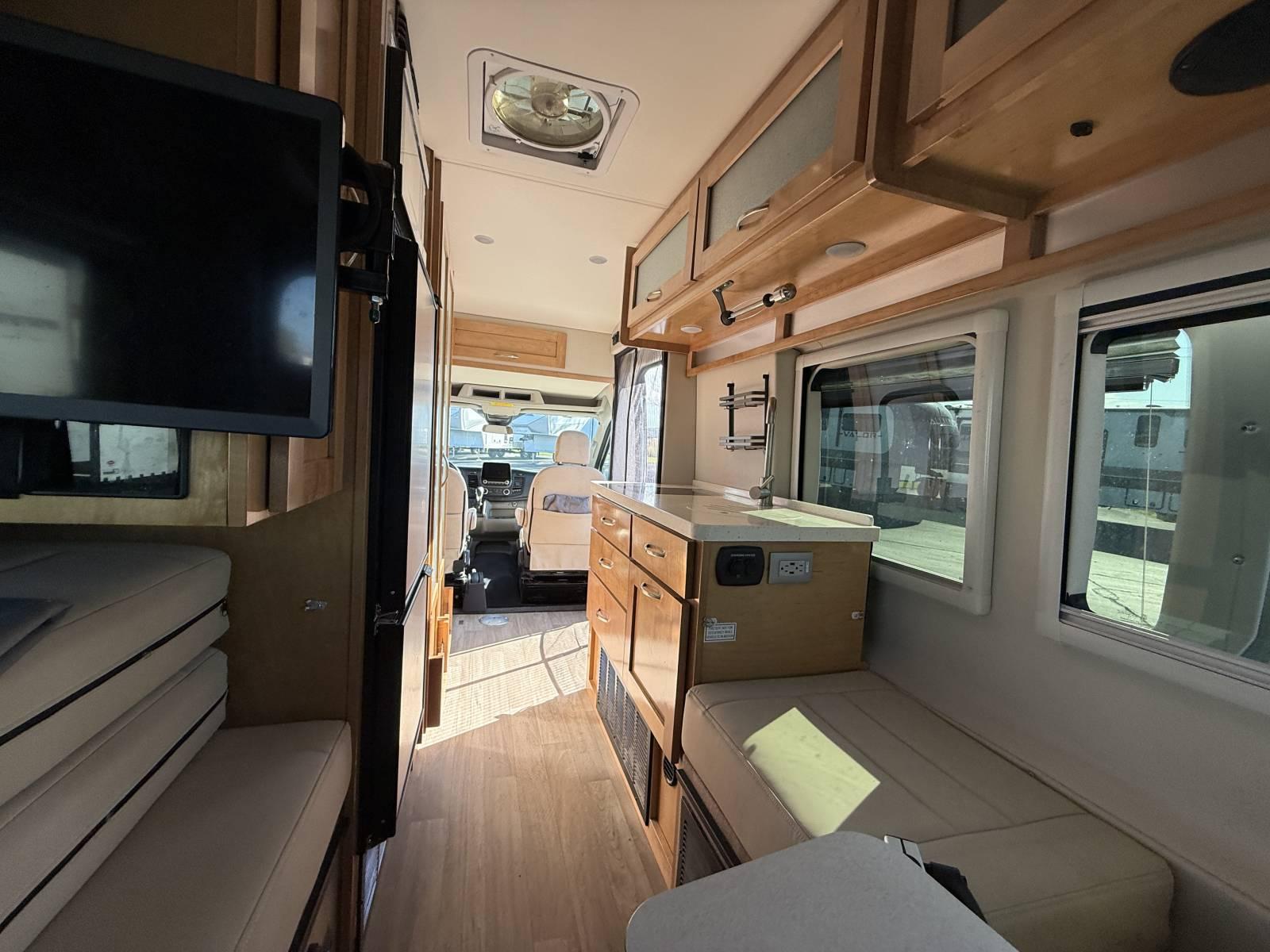 2022 Coachmen 2022 Coachmen Beyond - thumbnail 19