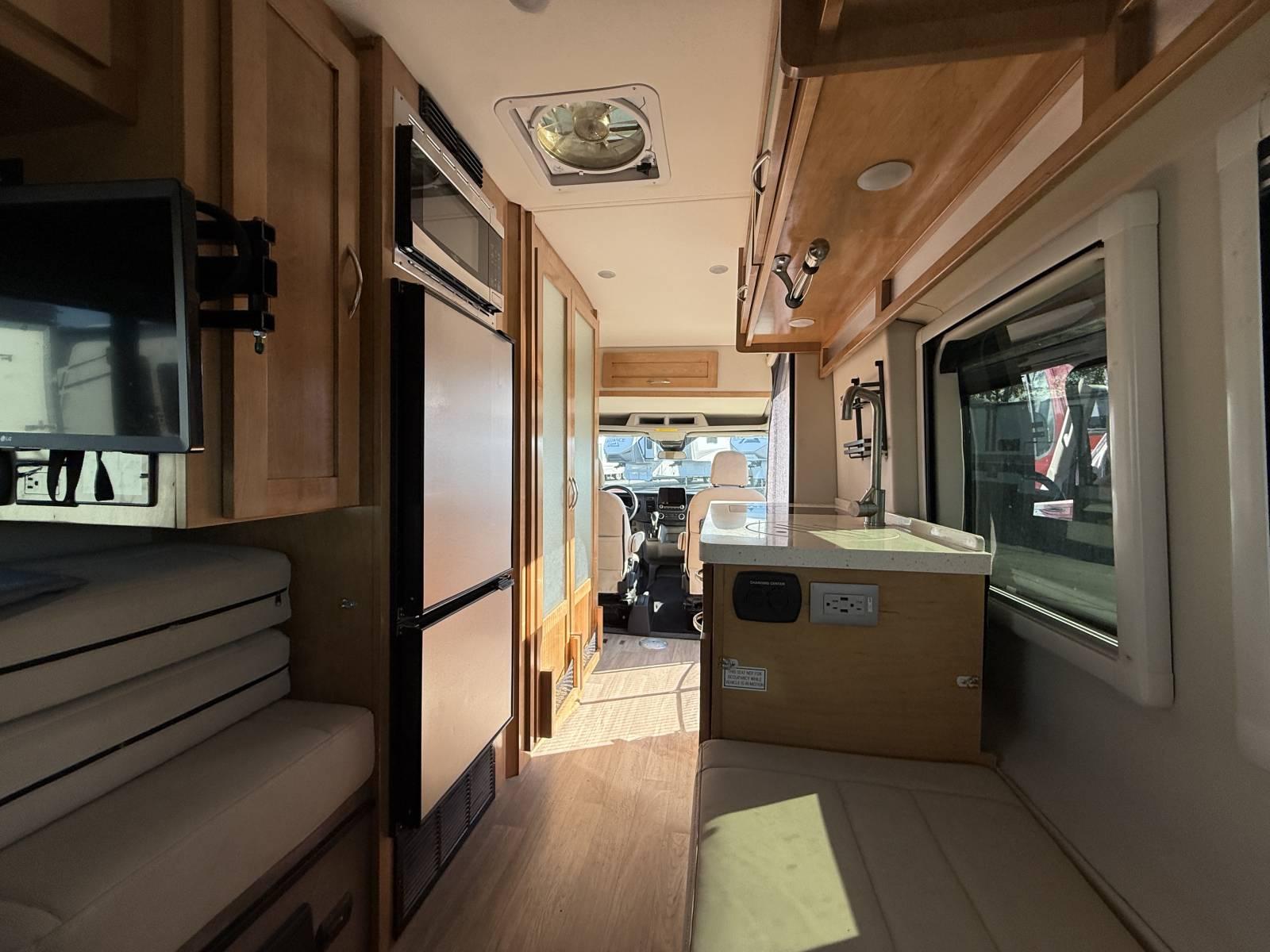 2022 Coachmen 2022 Coachmen Beyond - thumbnail 20