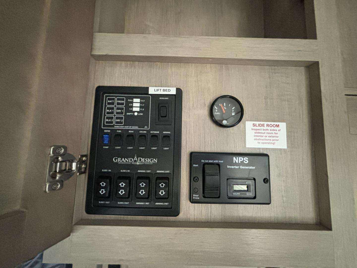 2024 Grand Design 2024 Grand Design Momentum - thumbnail 39