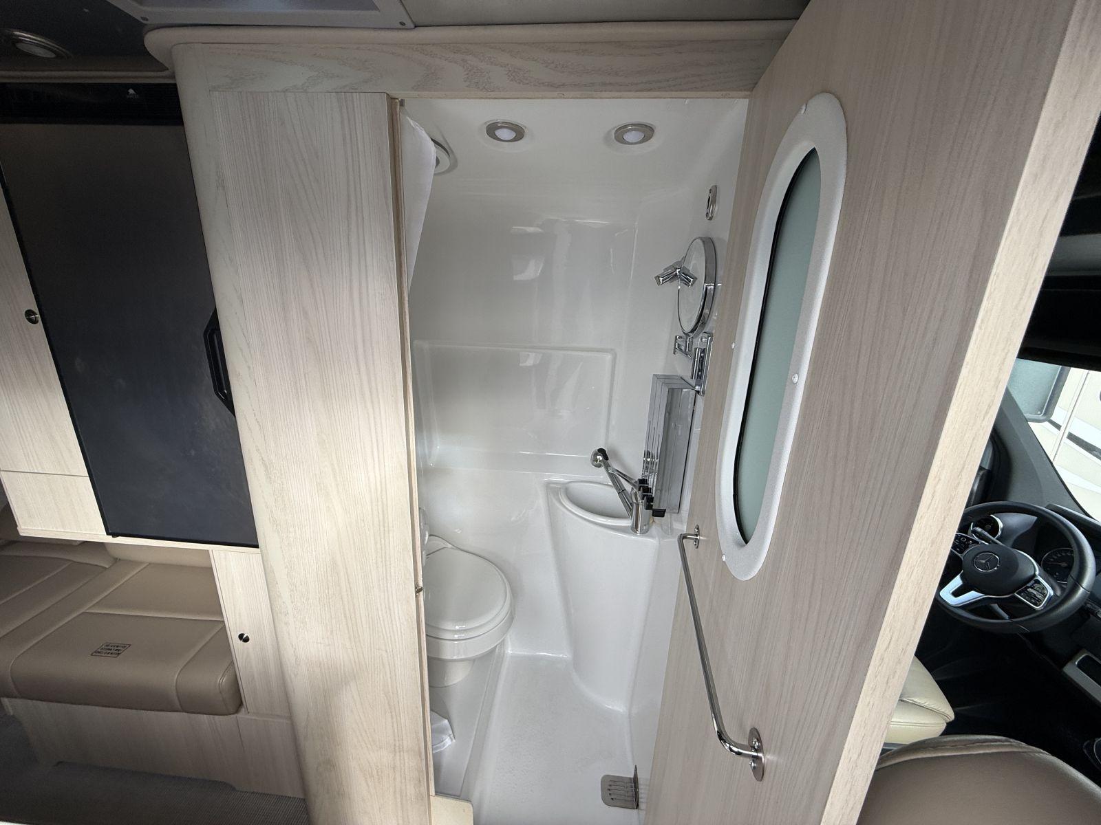 2025 Airstream 2025 Airstream Interstate - thumbnail 20