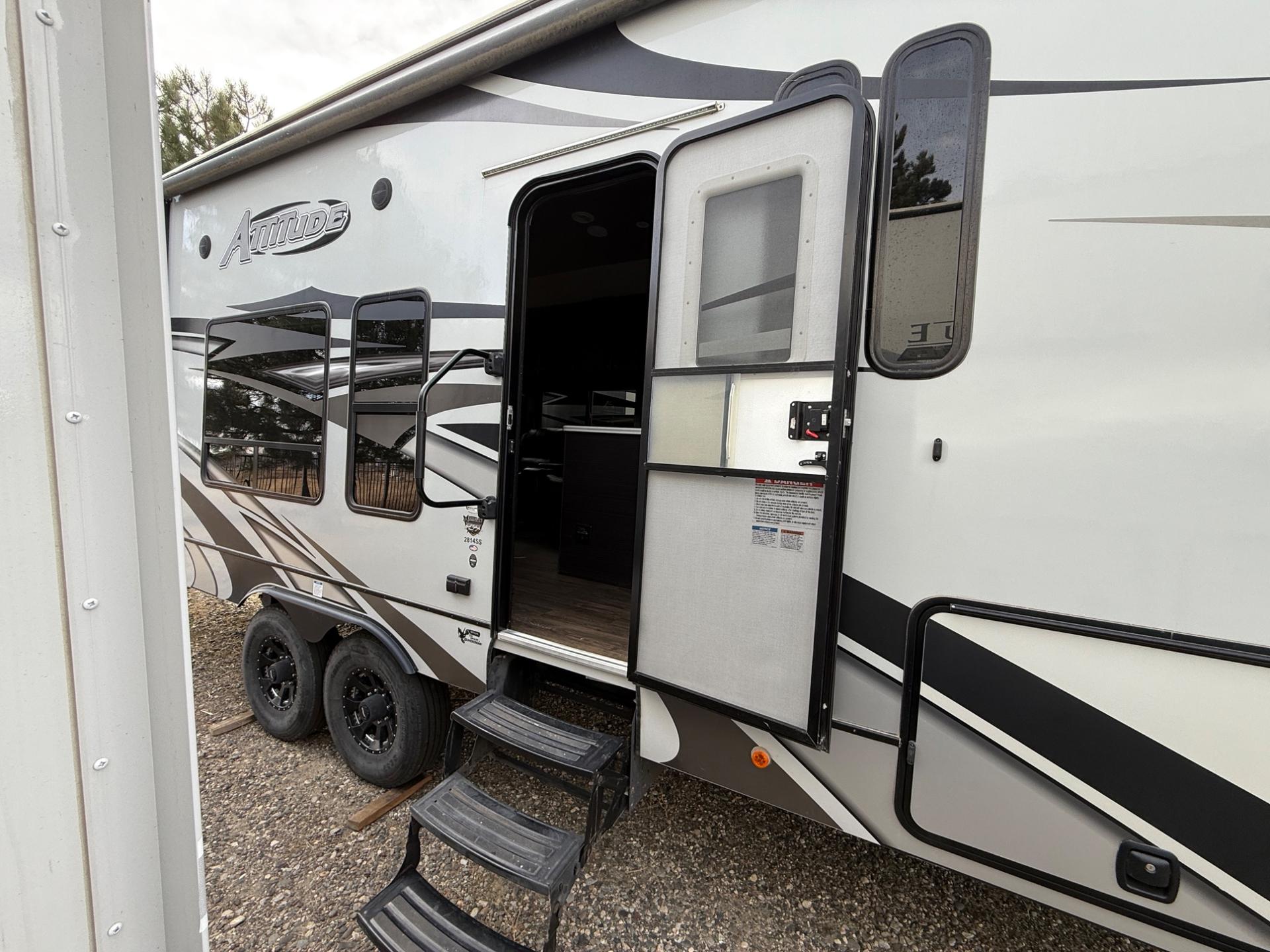 2020 Eclipse 2020 Eclipse Attitude - thumbnail 9