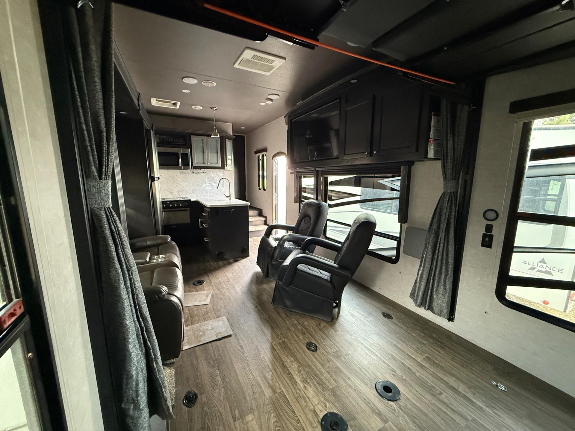 2020 Eclipse 2020 Eclipse Attitude - thumbnail 14