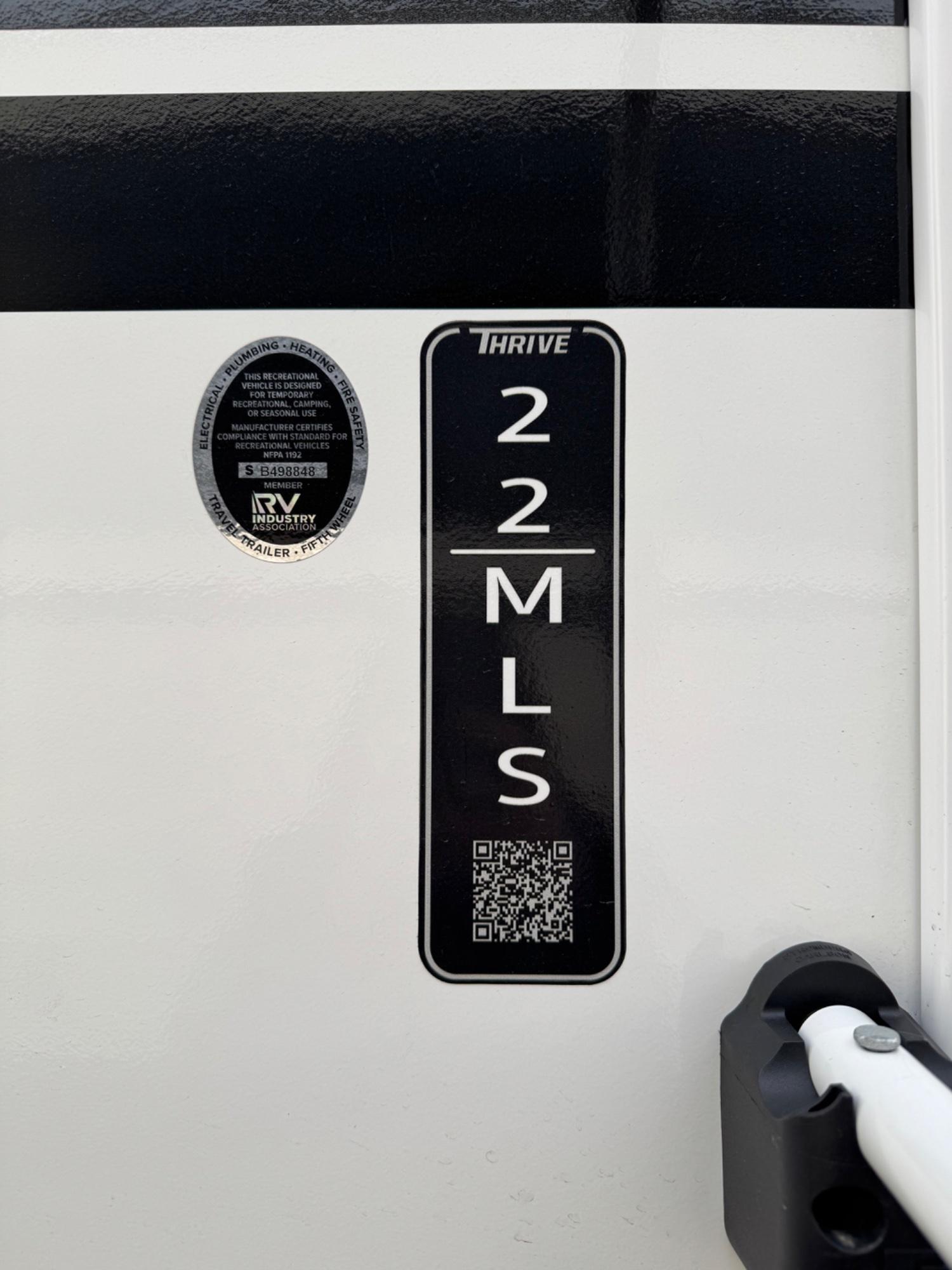 2026 Winnebago 2026 Winnebago Thrive - thumbnail 7
