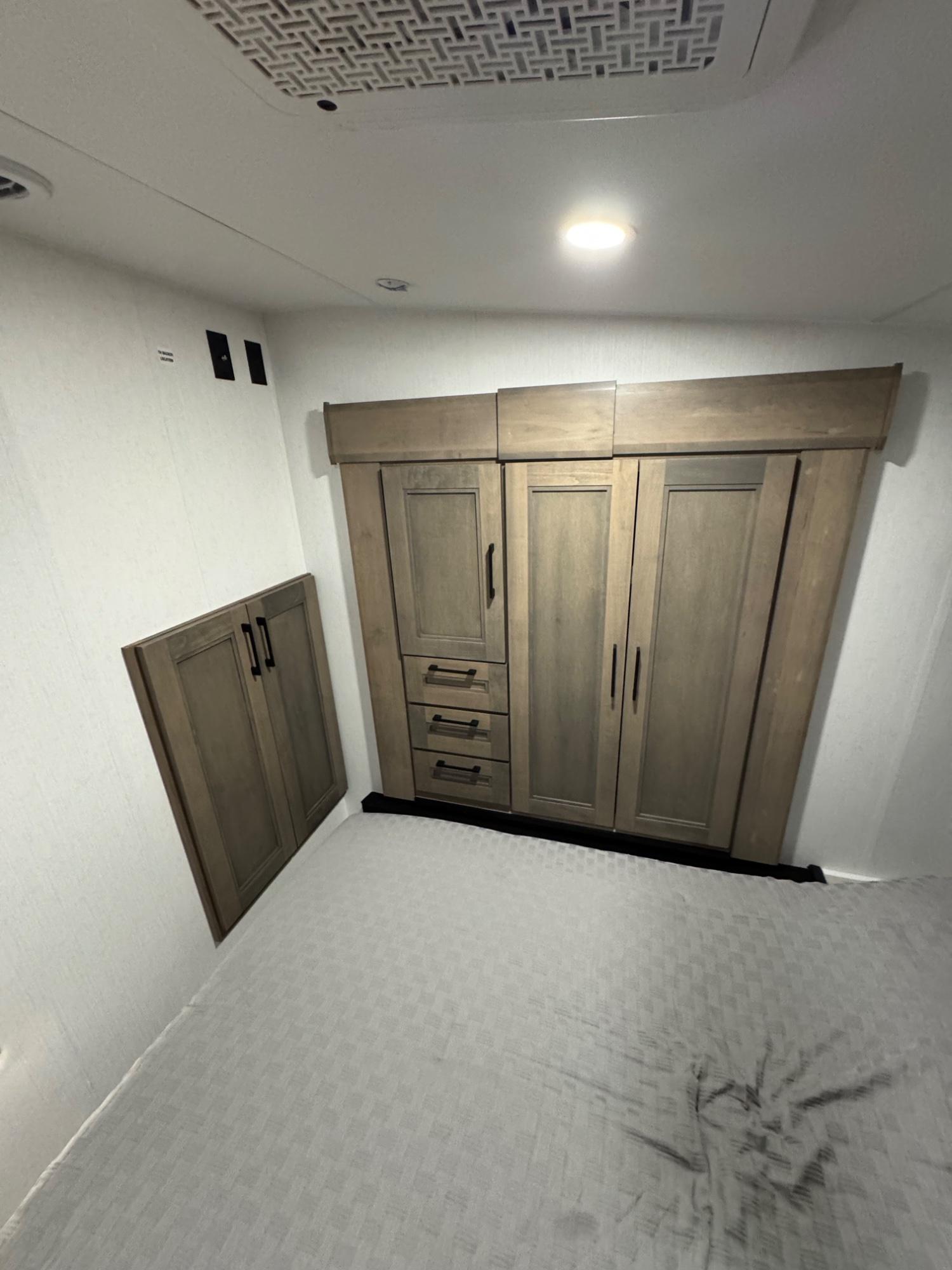 2026 KZ RV 2026 KZ RV Durango Half Ton - thumbnail 16