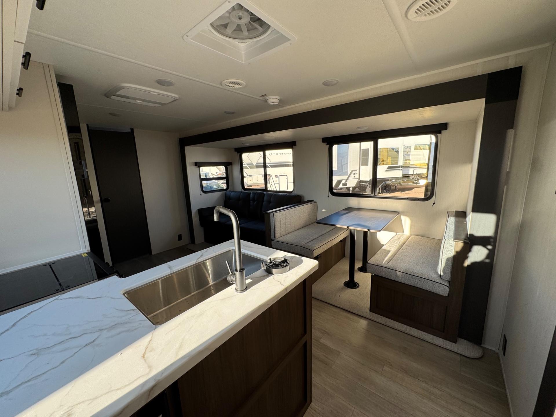 2026 Prime Time RV 2026 Prime Time RV Avenger - thumbnail 8