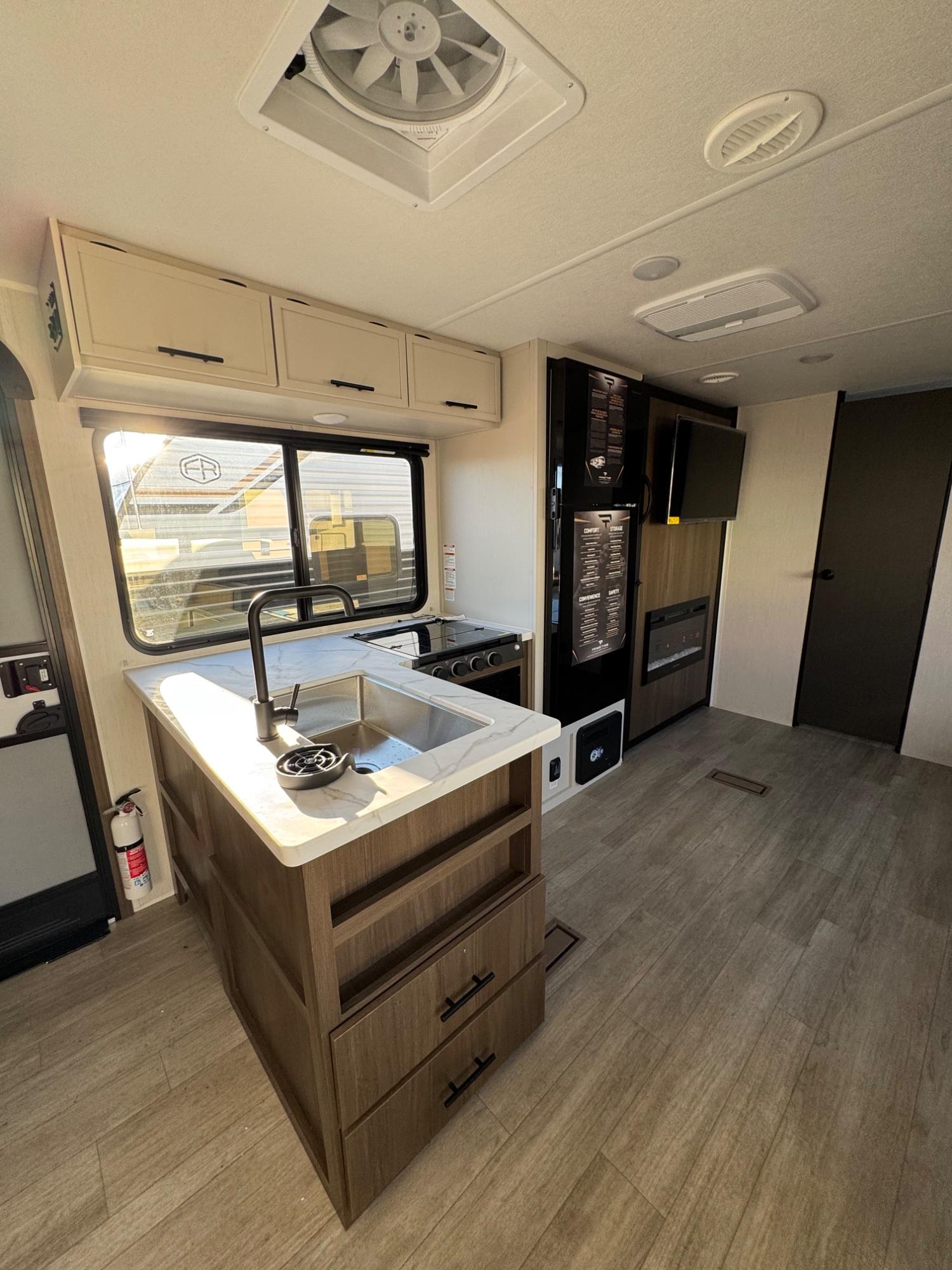 2026 Prime Time RV 2026 Prime Time RV Avenger - thumbnail 10