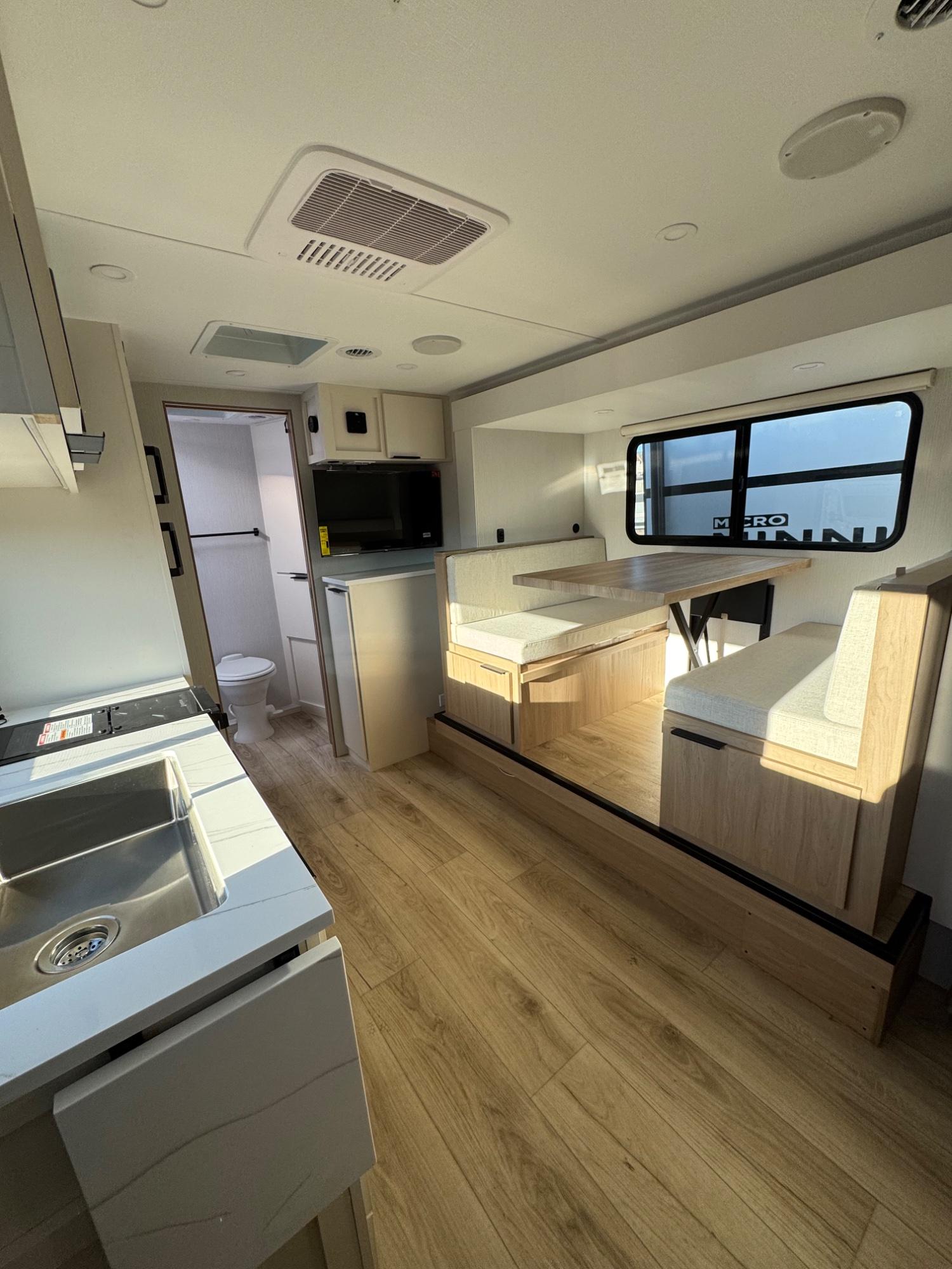 2026 Winnebago 2026 Winnebago Micro Minnie - thumbnail 5