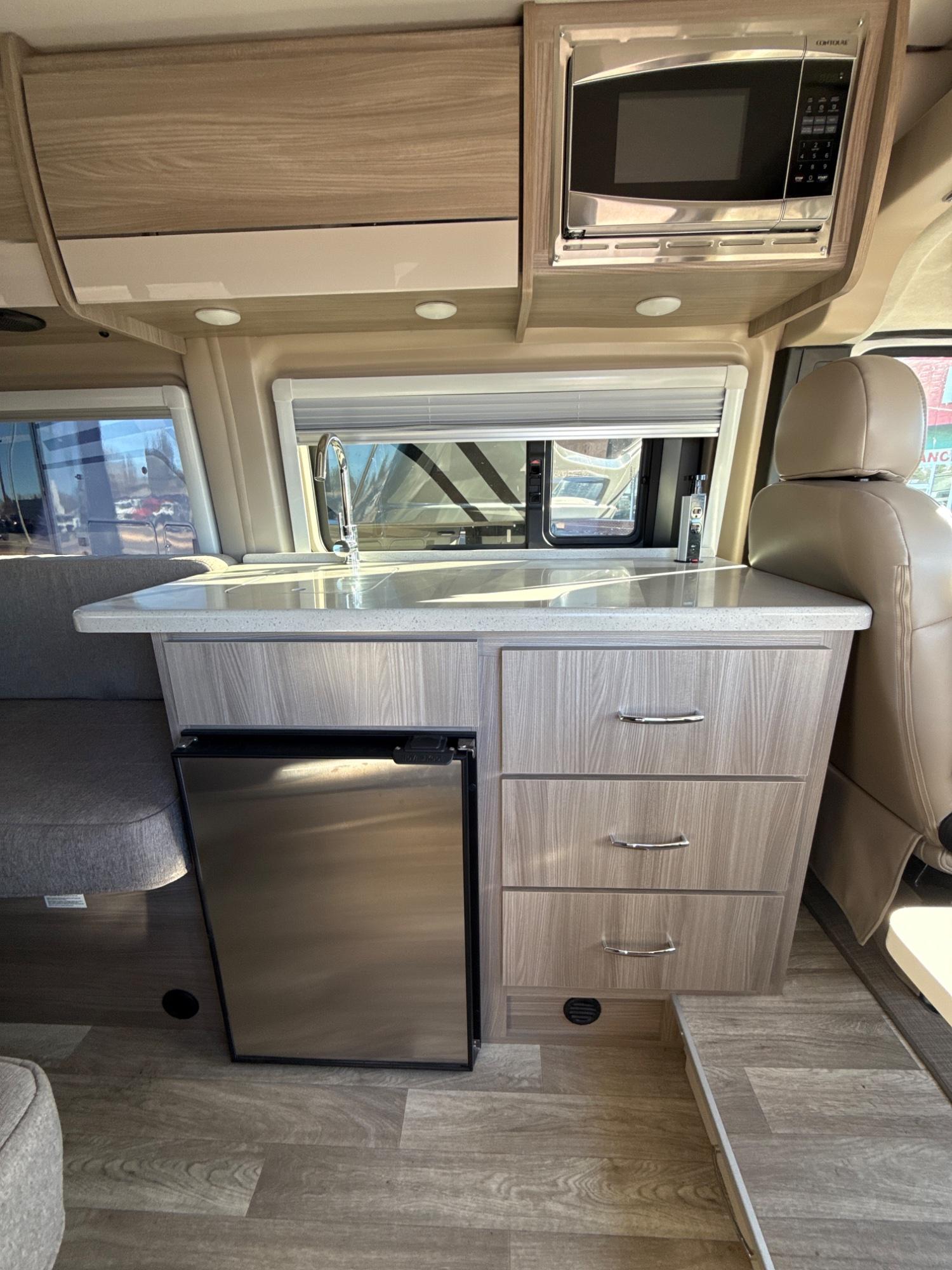 2025 Thor Motor Coach 2025 Thor Motor Coach Tellaro - thumbnail 15