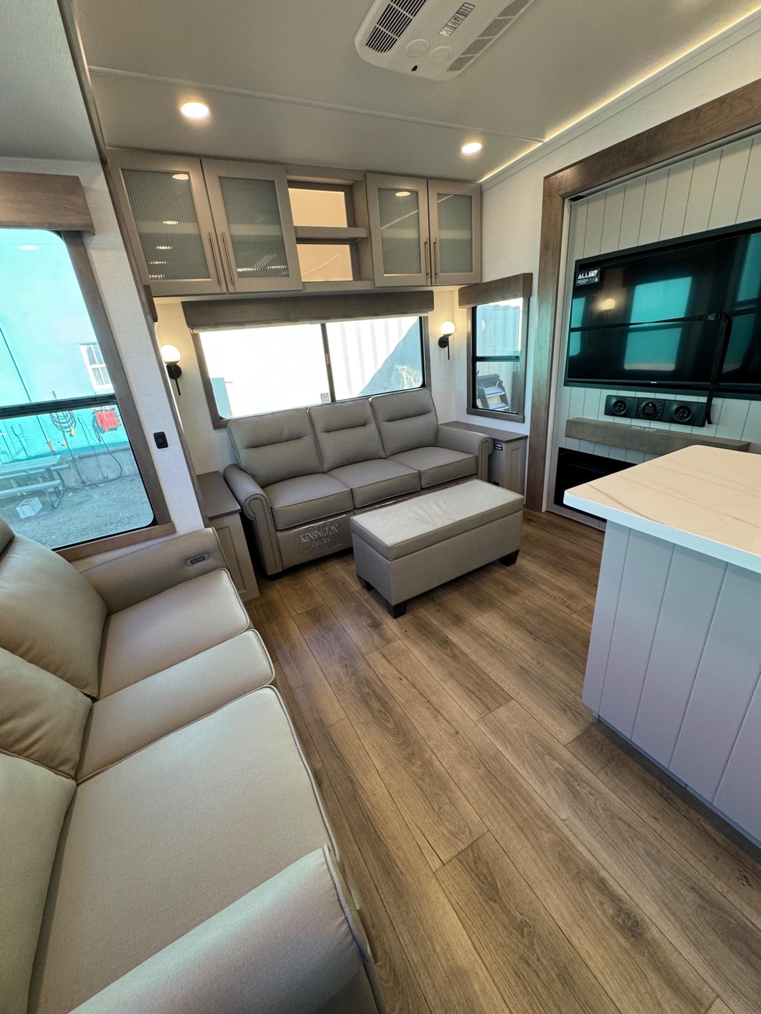 2025 Alliance RV 2025 Alliance RV Paradigm - thumbnail 13
