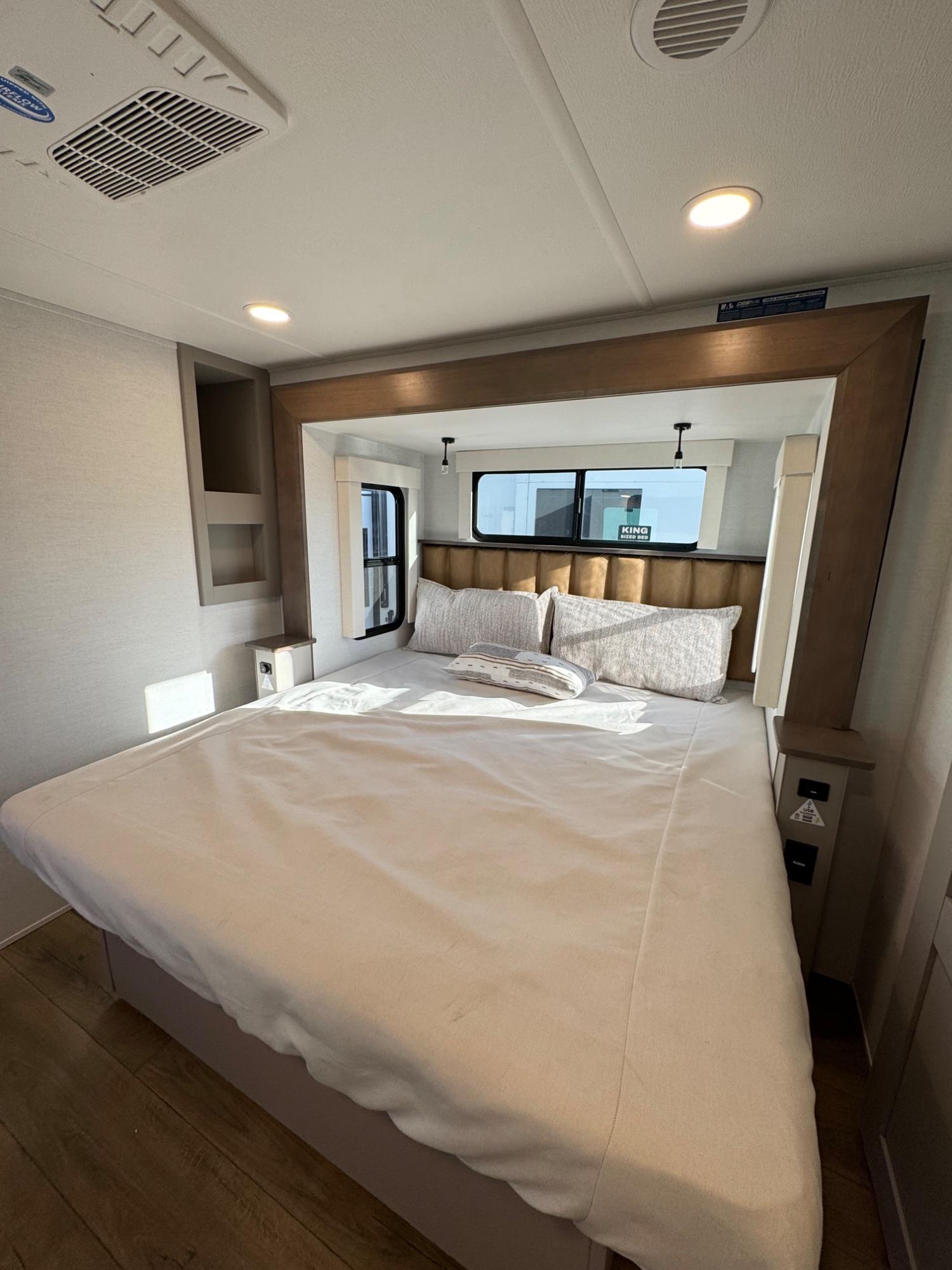 2025 Alliance RV 2025 Alliance RV Paradigm - thumbnail 23