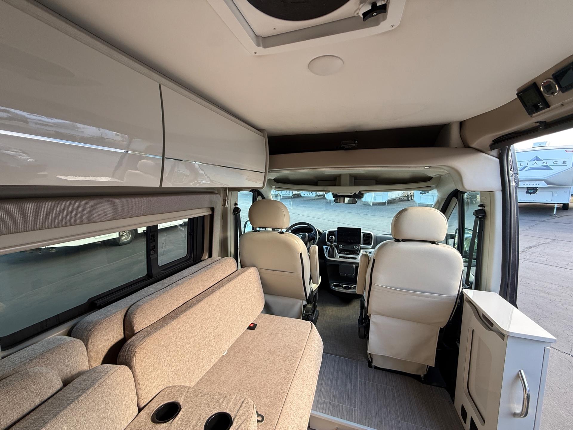 2023 Thor Motor Coach 2023 Thor Motor Coach Tellaro - thumbnail 17