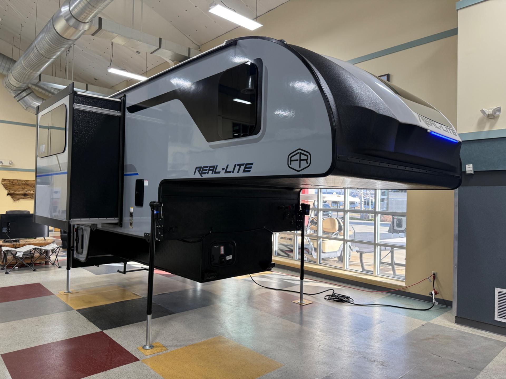 2026 Palomino 2026 Palomino Real Lite - thumbnail 23