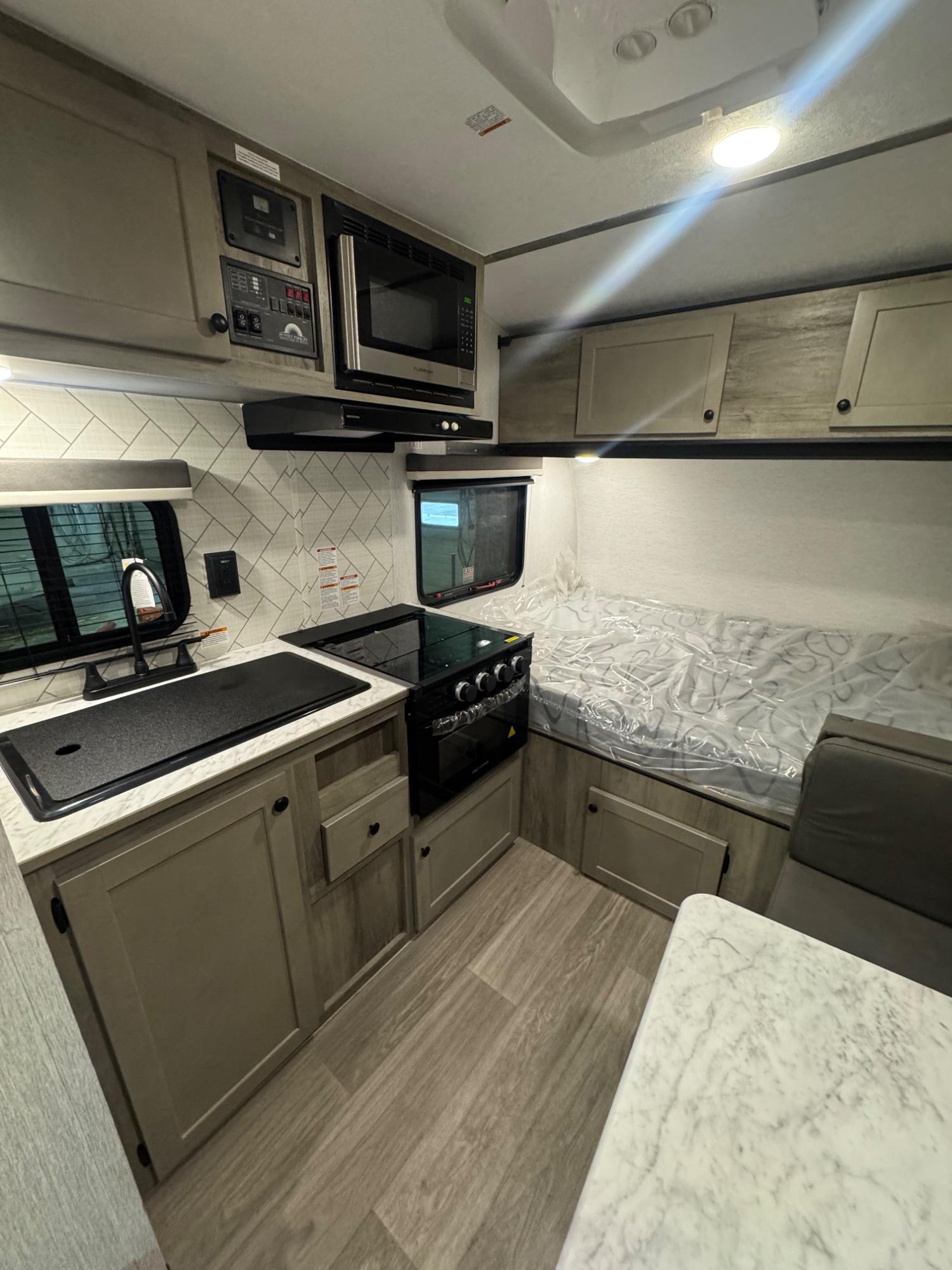 2026 Sunset Park RV 2026 Sunset Park RV Sun Lite - thumbnail 6