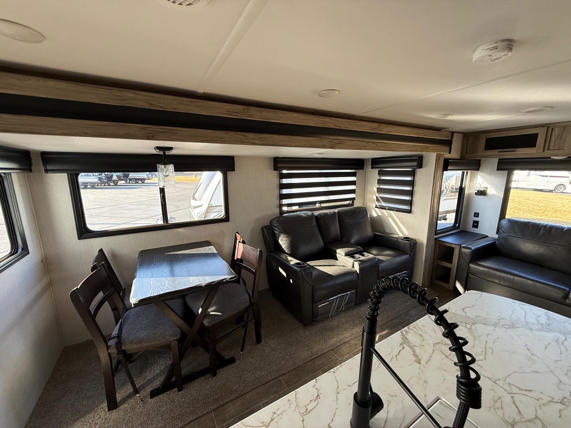 2022 Cherokee 2022 Cherokee Alpha Wolf - thumbnail 15