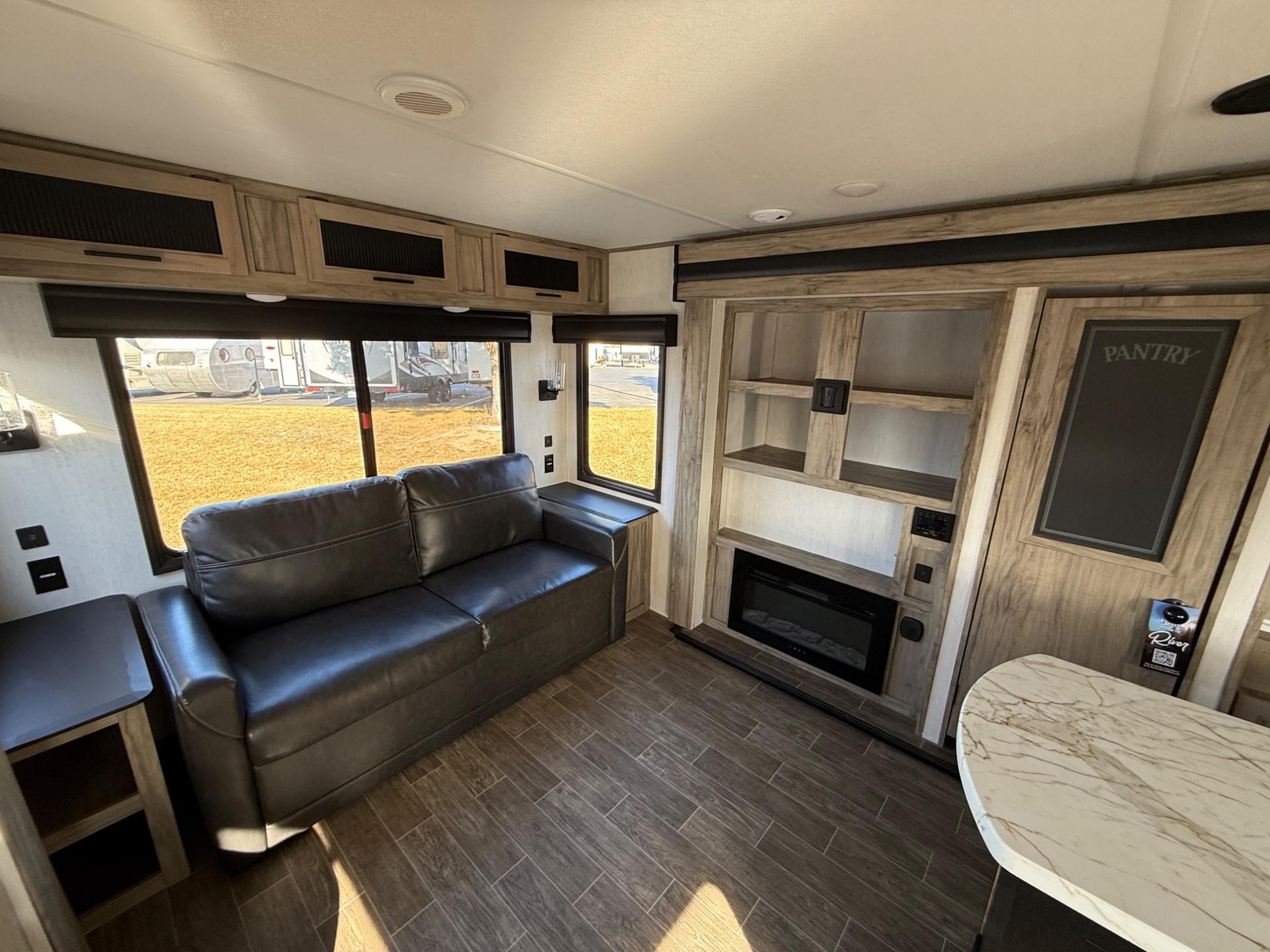 2022 Cherokee 2022 Cherokee Alpha Wolf - thumbnail 16