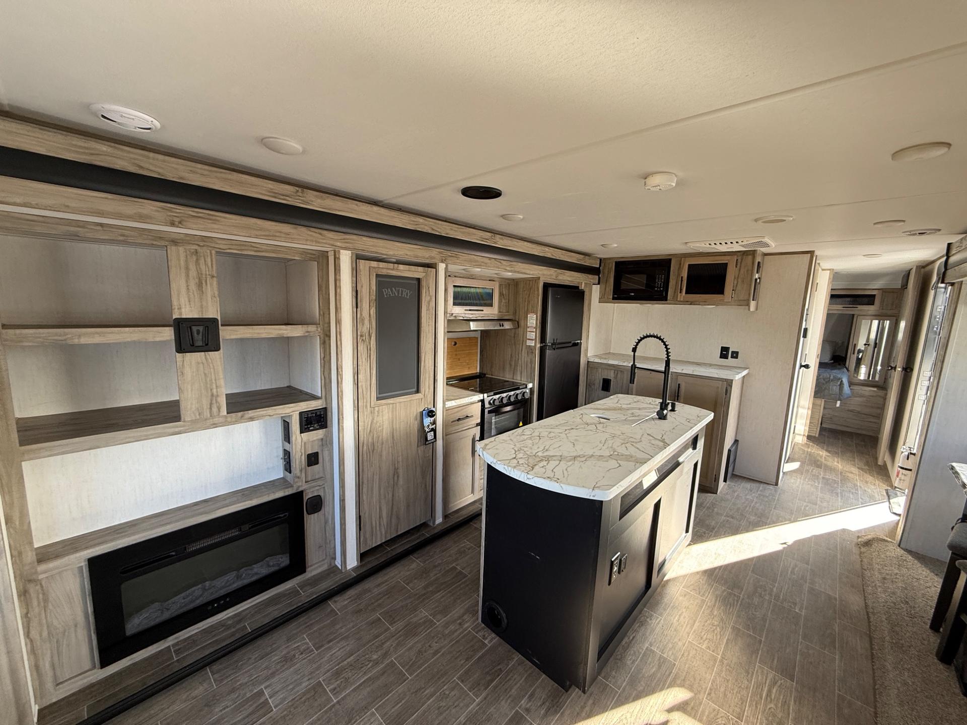 2022 Cherokee 2022 Cherokee Alpha Wolf - thumbnail 17