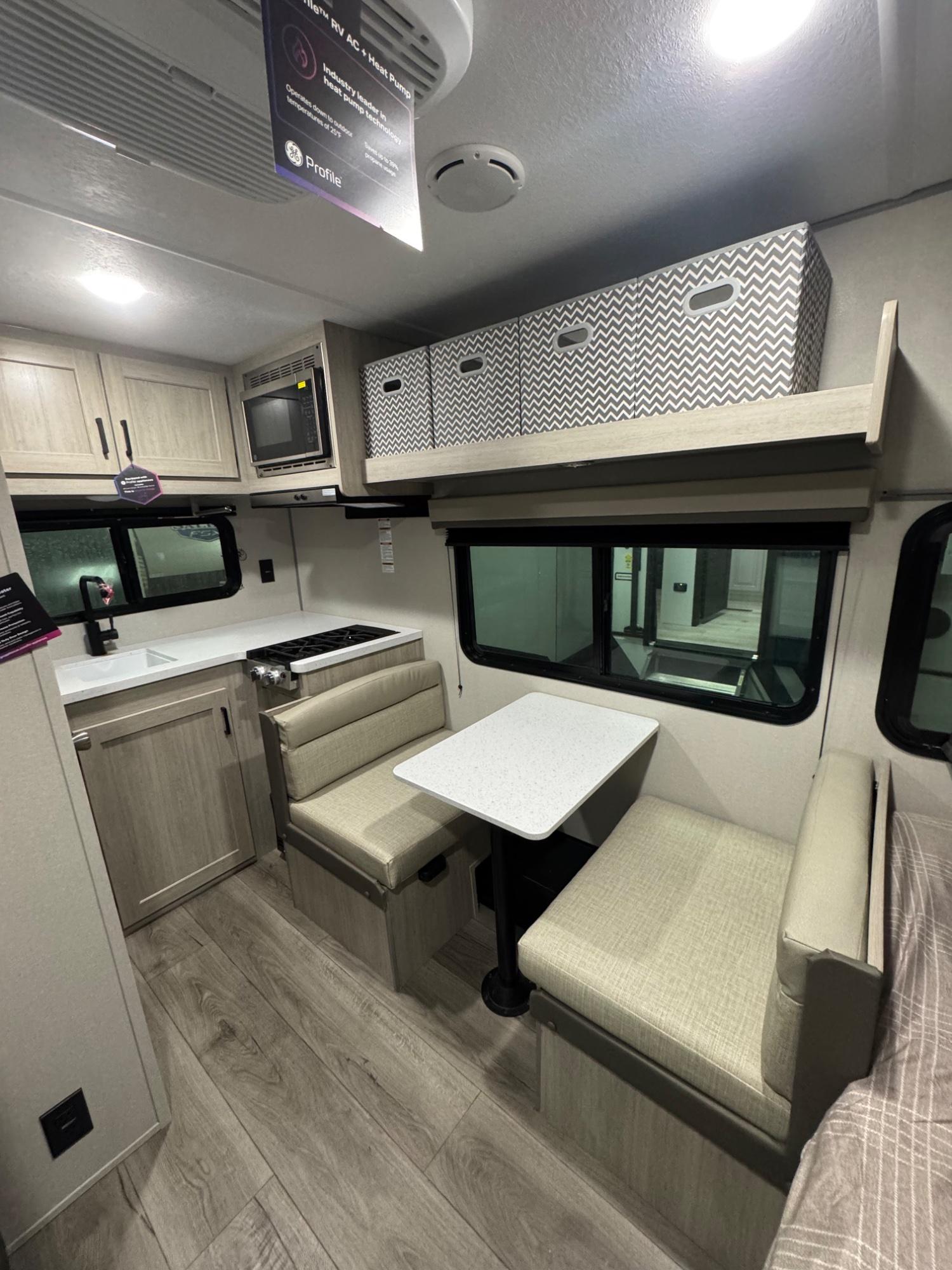 2026 Coachmen 2026 Coachmen Catalina - thumbnail 6