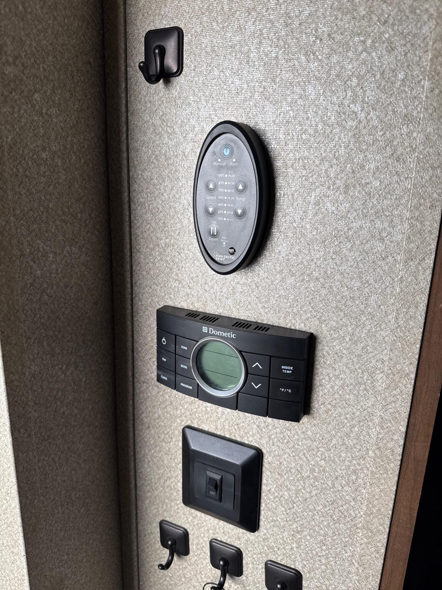 2018 Forest River RV 2018 Forest River RV Cedar - thumbnail 10