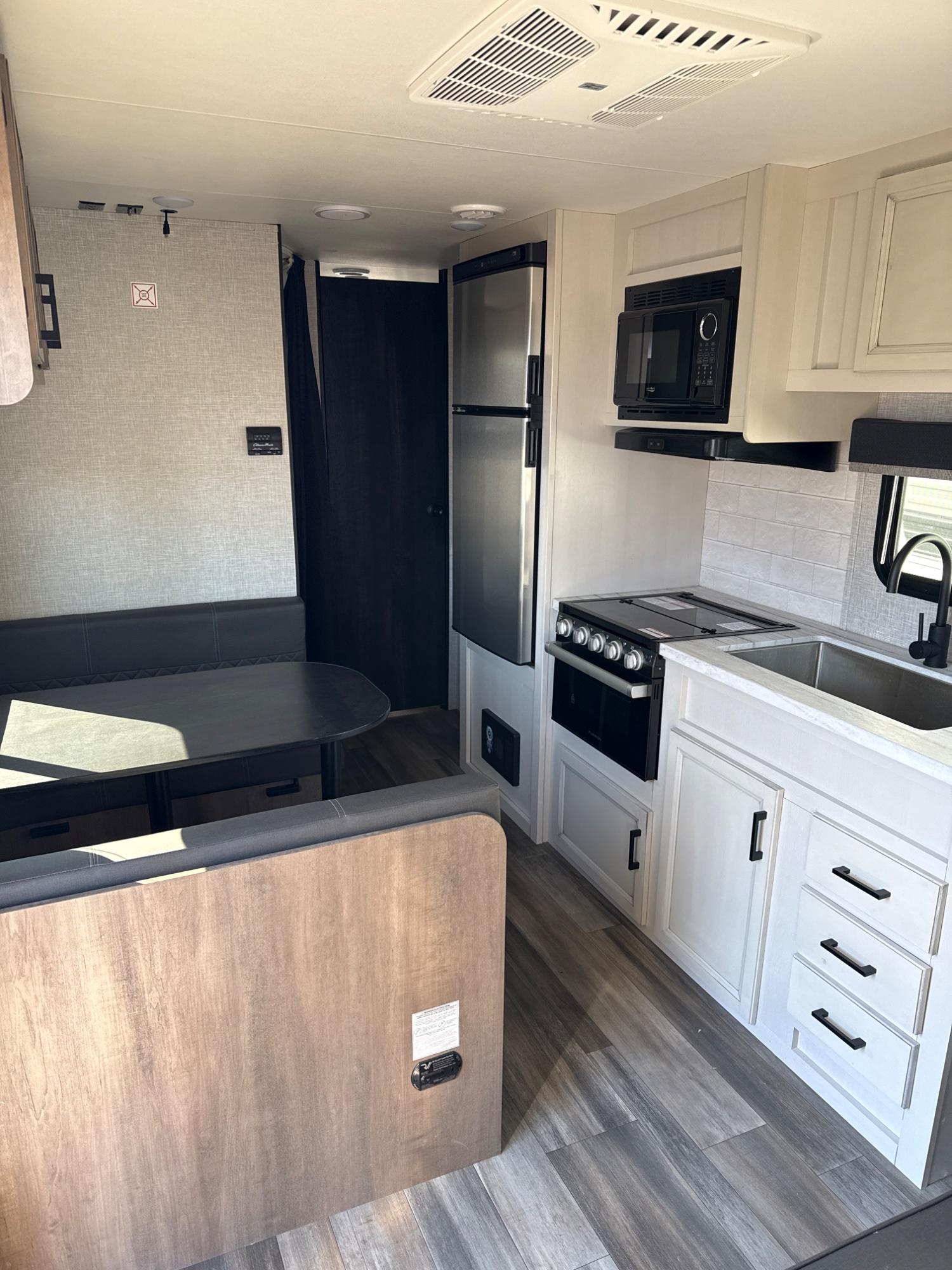 2023 Highland Ridge 2023 Highland Ridge Open Range - thumbnail 6