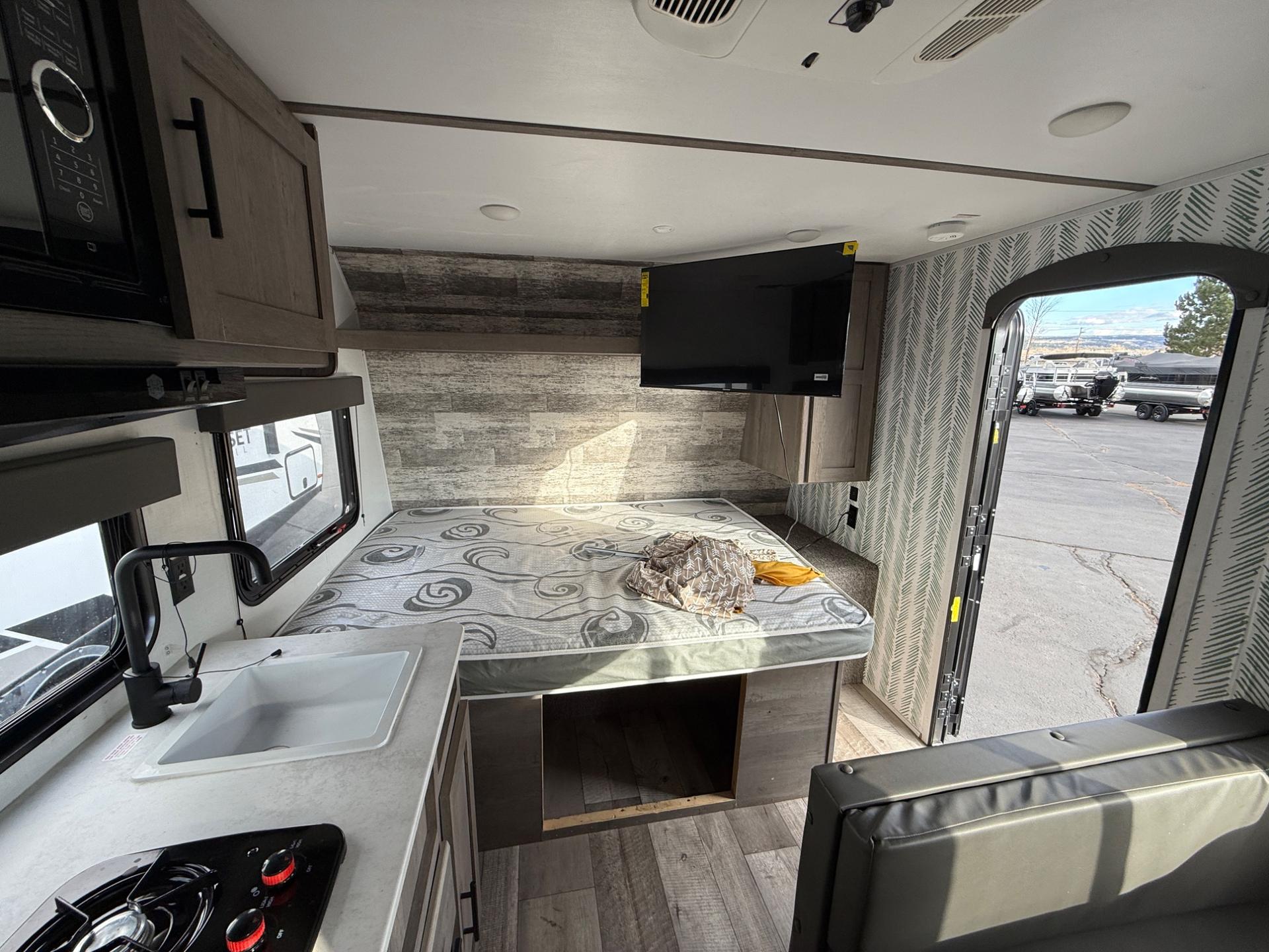 2021 Keystone RV 2021 Keystone RV Springdale - thumbnail 14