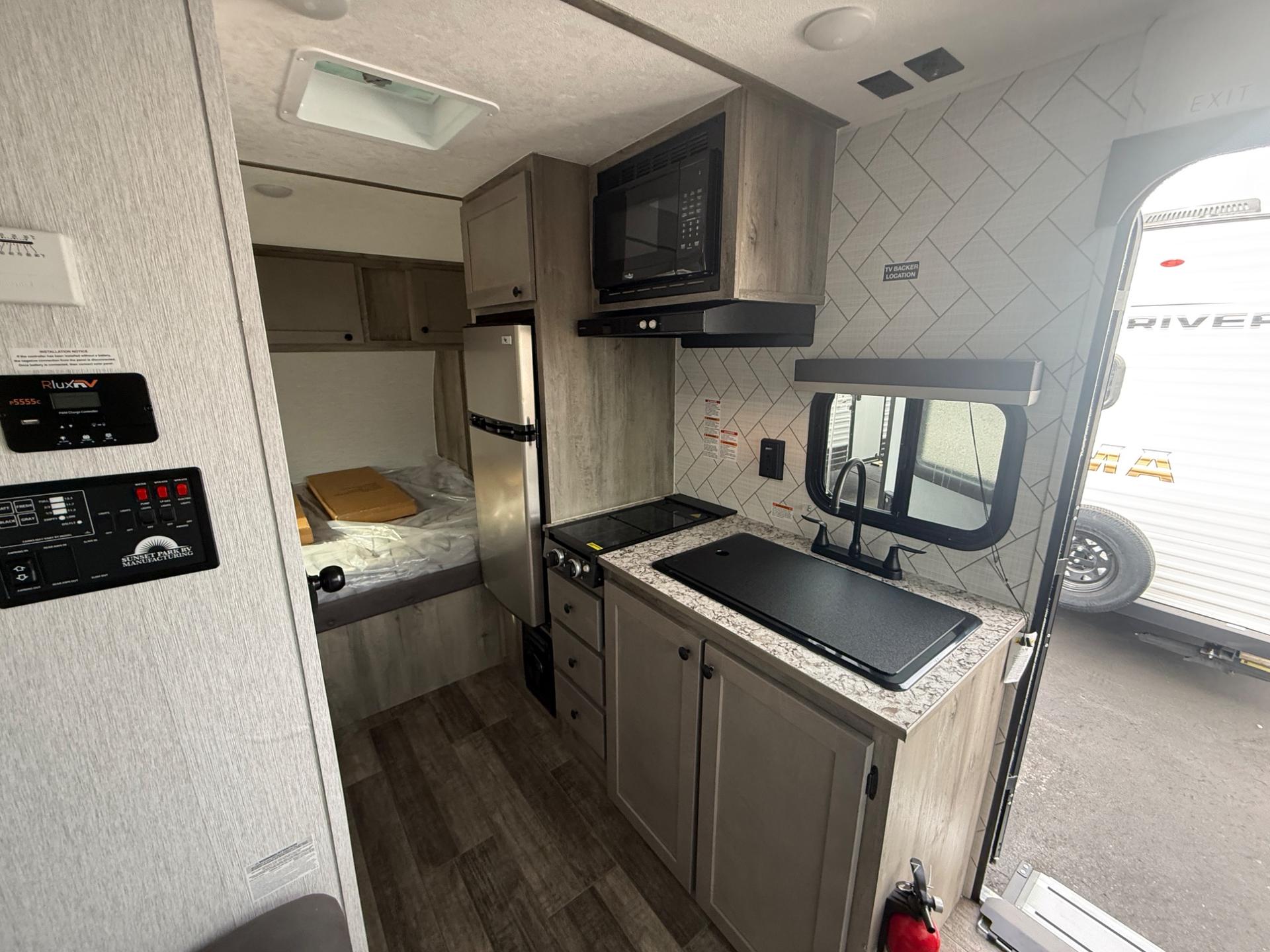 2026 Sunset Park RV 2026 Sunset Park RV Sun Lite - thumbnail 9