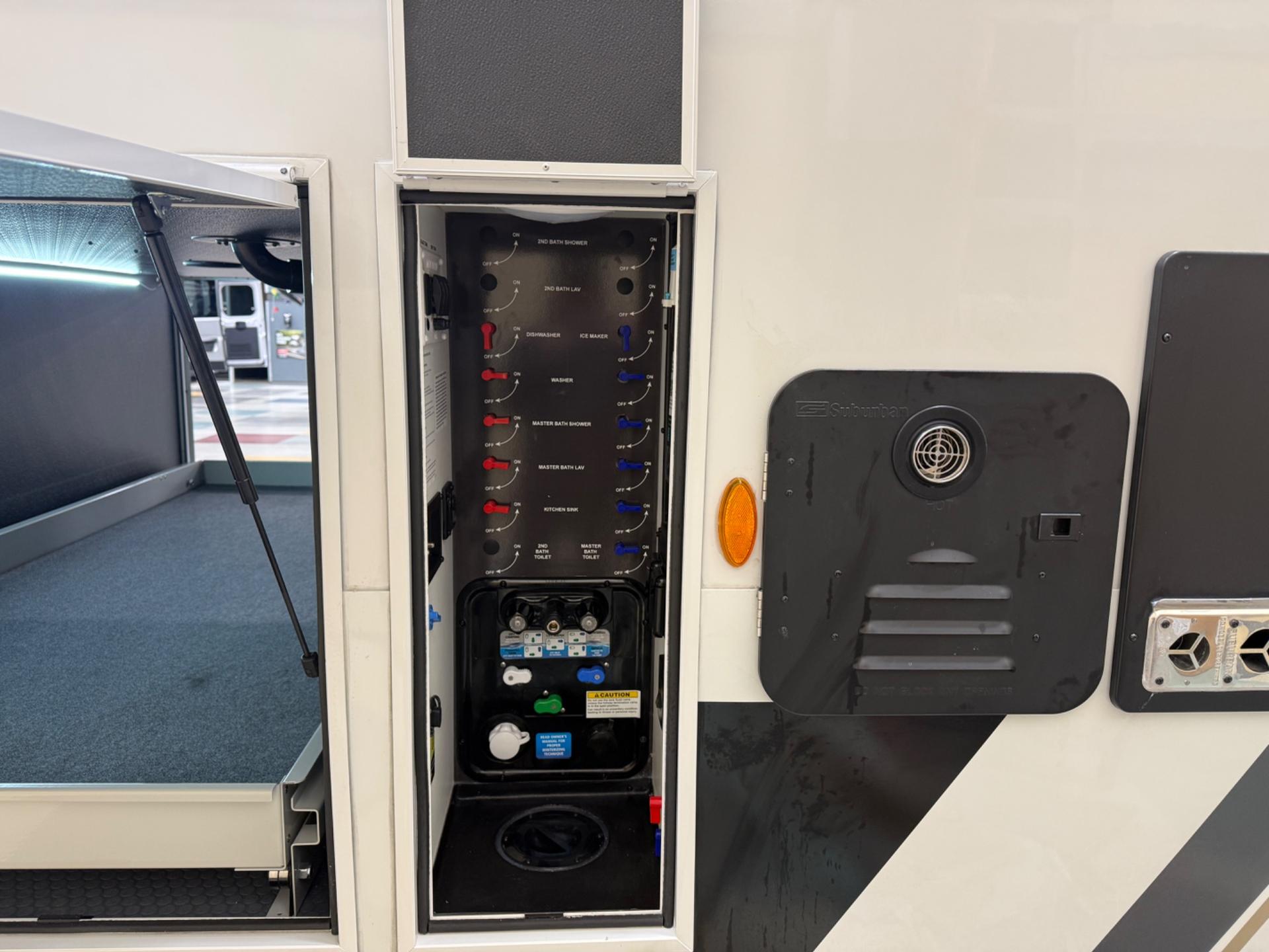 2026 Keystone 2026 Keystone Montana - thumbnail 11