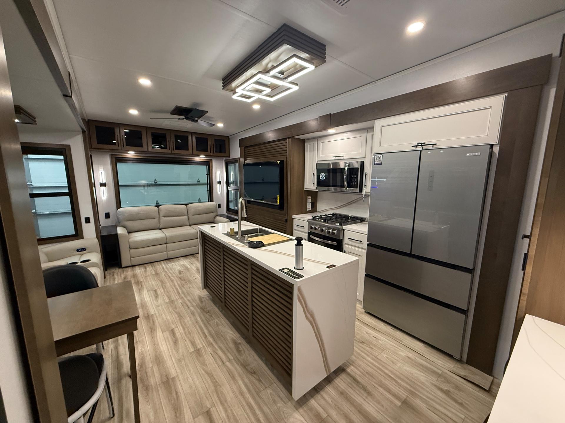 2026 Keystone 2026 Keystone Montana - thumbnail 13