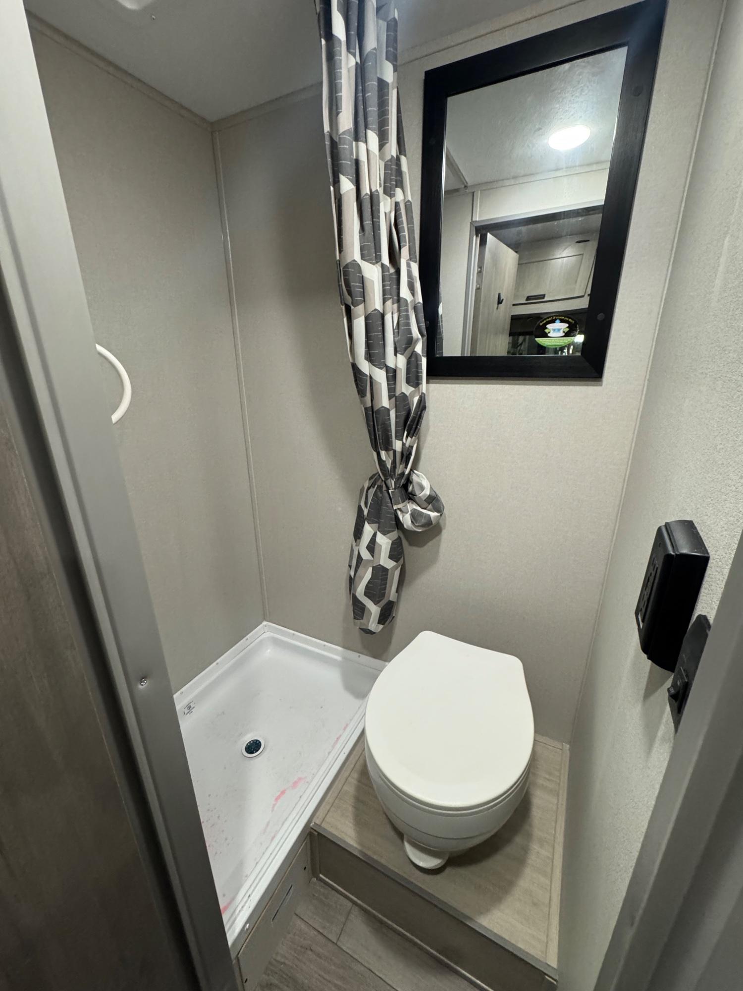 2026 Coachmen 2026 Coachmen Catalina Summit Series 7 - thumbnail 10