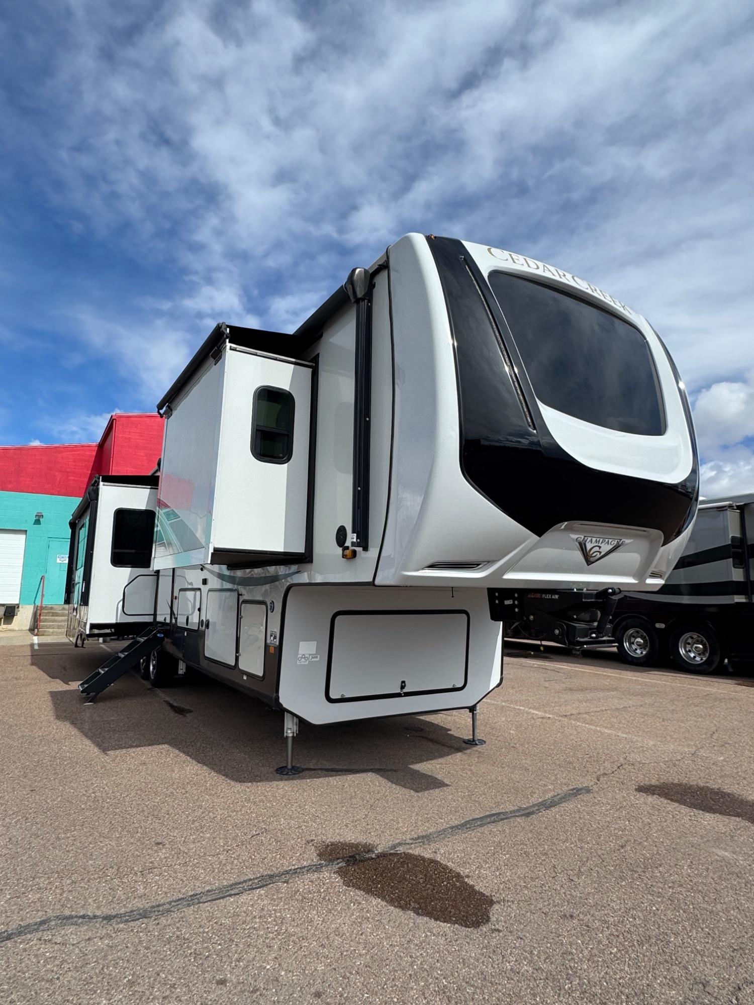 2022 Forest River RV Cedar 38EKS