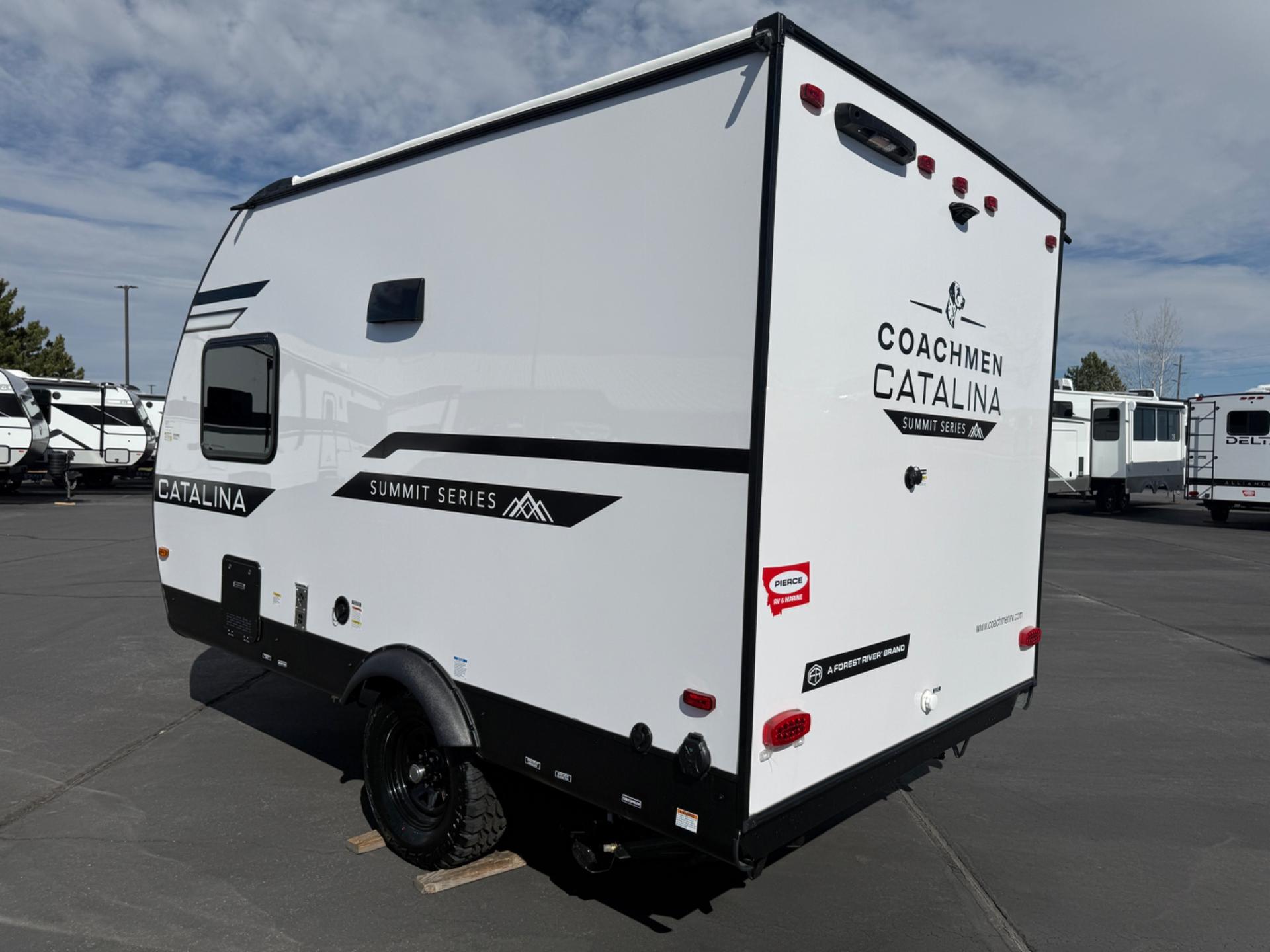 2026 Coachmen 2026 Coachmen Catalina Summit Series 7 - thumbnail 3