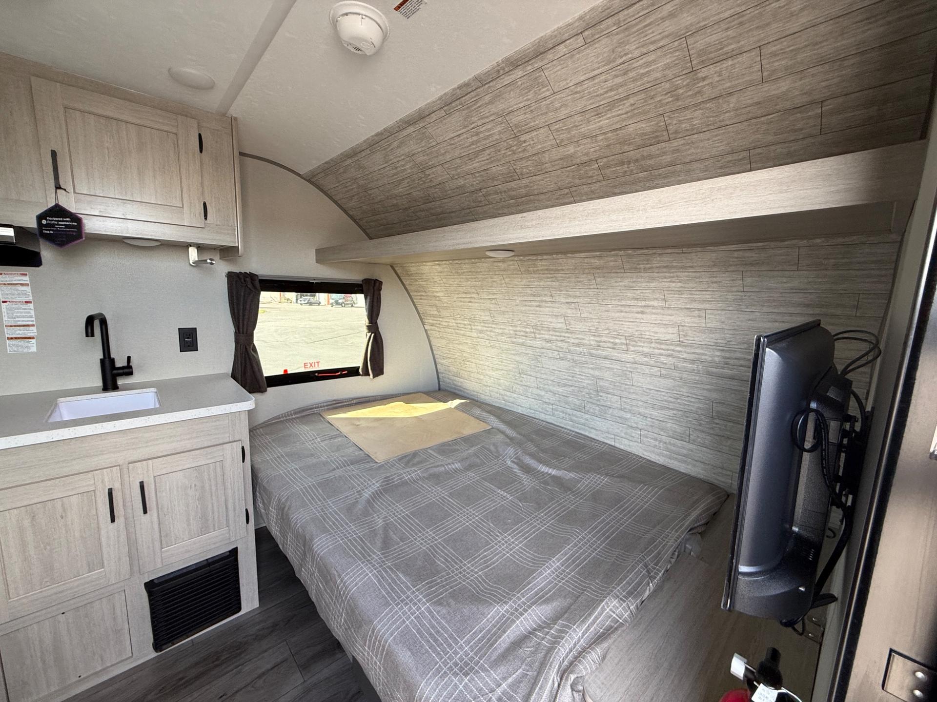 2026 Coachmen 2026 Coachmen Catalina Summit Series 7 - thumbnail 8