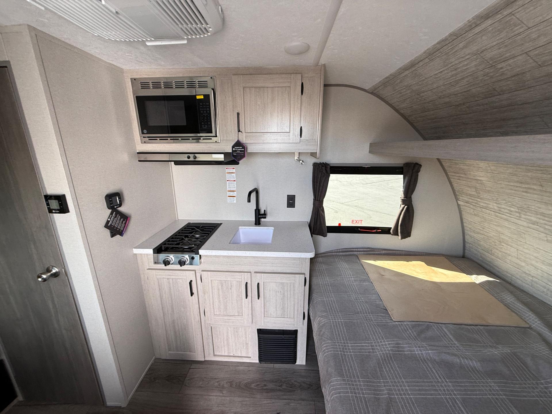 2026 Coachmen 2026 Coachmen Catalina Summit Series 7 - thumbnail 9