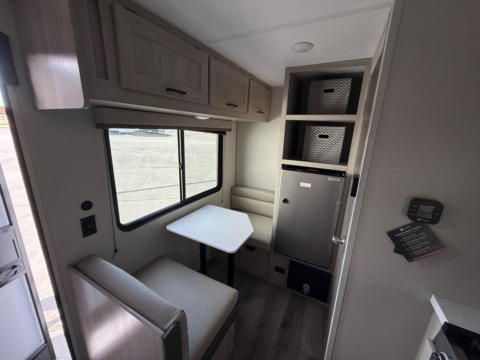 2026 Coachmen 2026 Coachmen Catalina Summit Series 7 - thumbnail 10