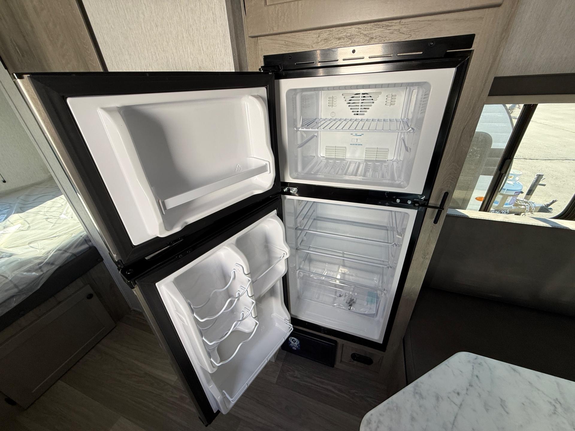 2026 Sunset Park RV 2026 Sunset Park RV Sun Lite - thumbnail 15