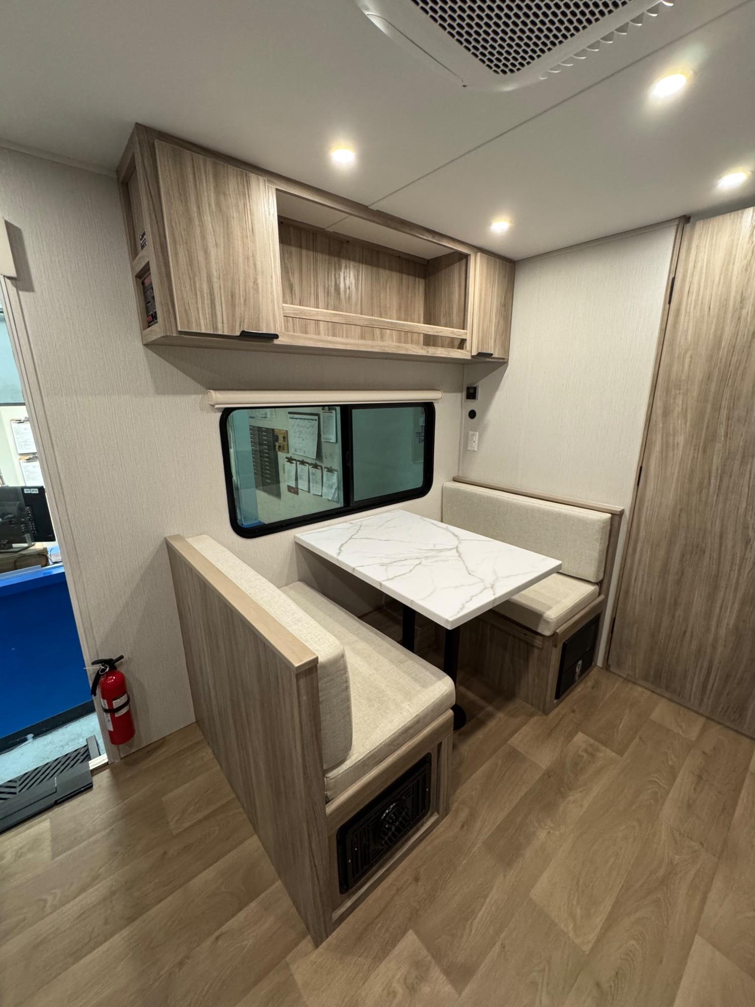 2026 Winnebago 2026 Winnebago Access - thumbnail 9