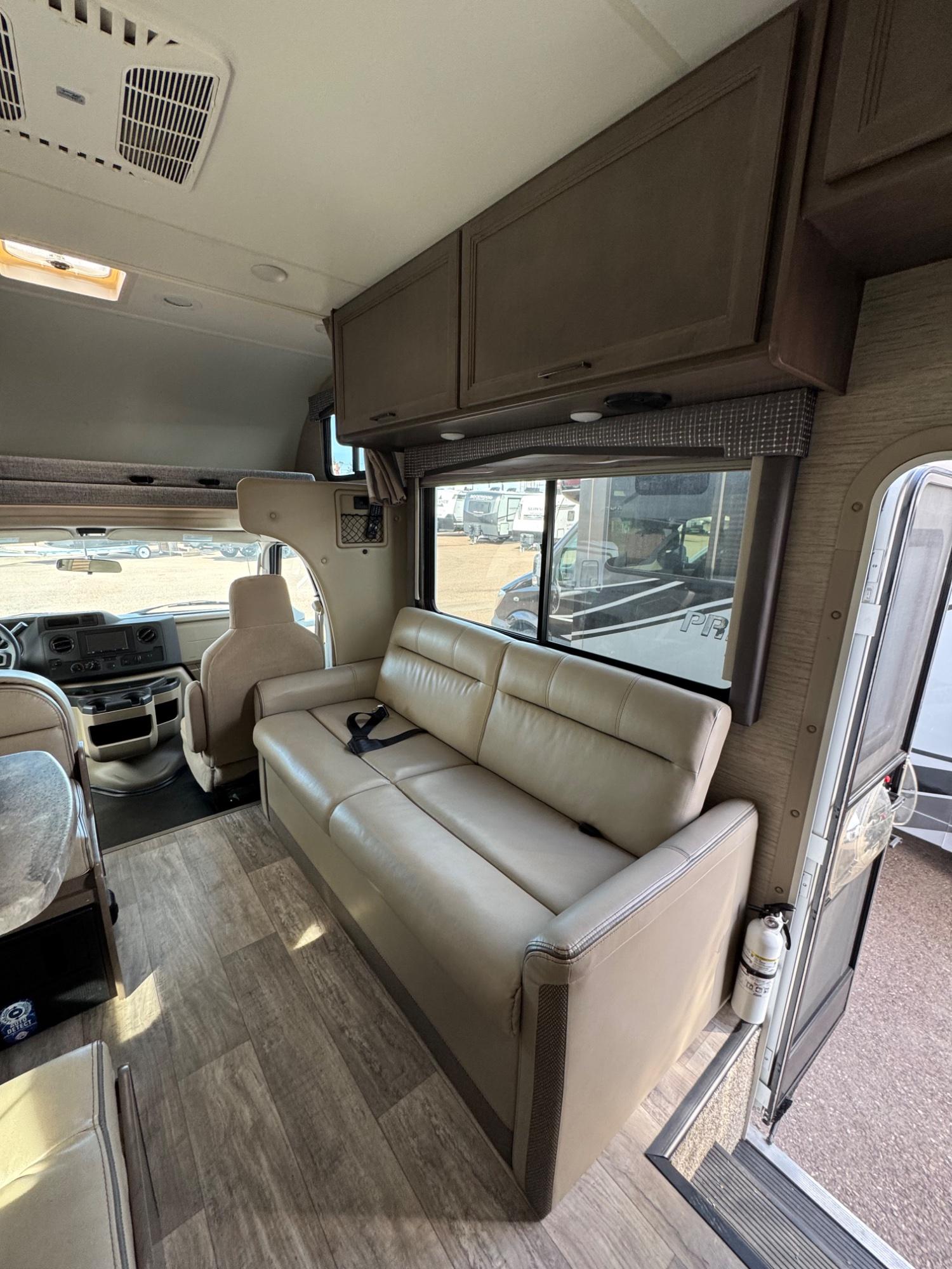 2023 Thor Motor Coach 2023 Thor Motor Coach Chateau - thumbnail 9