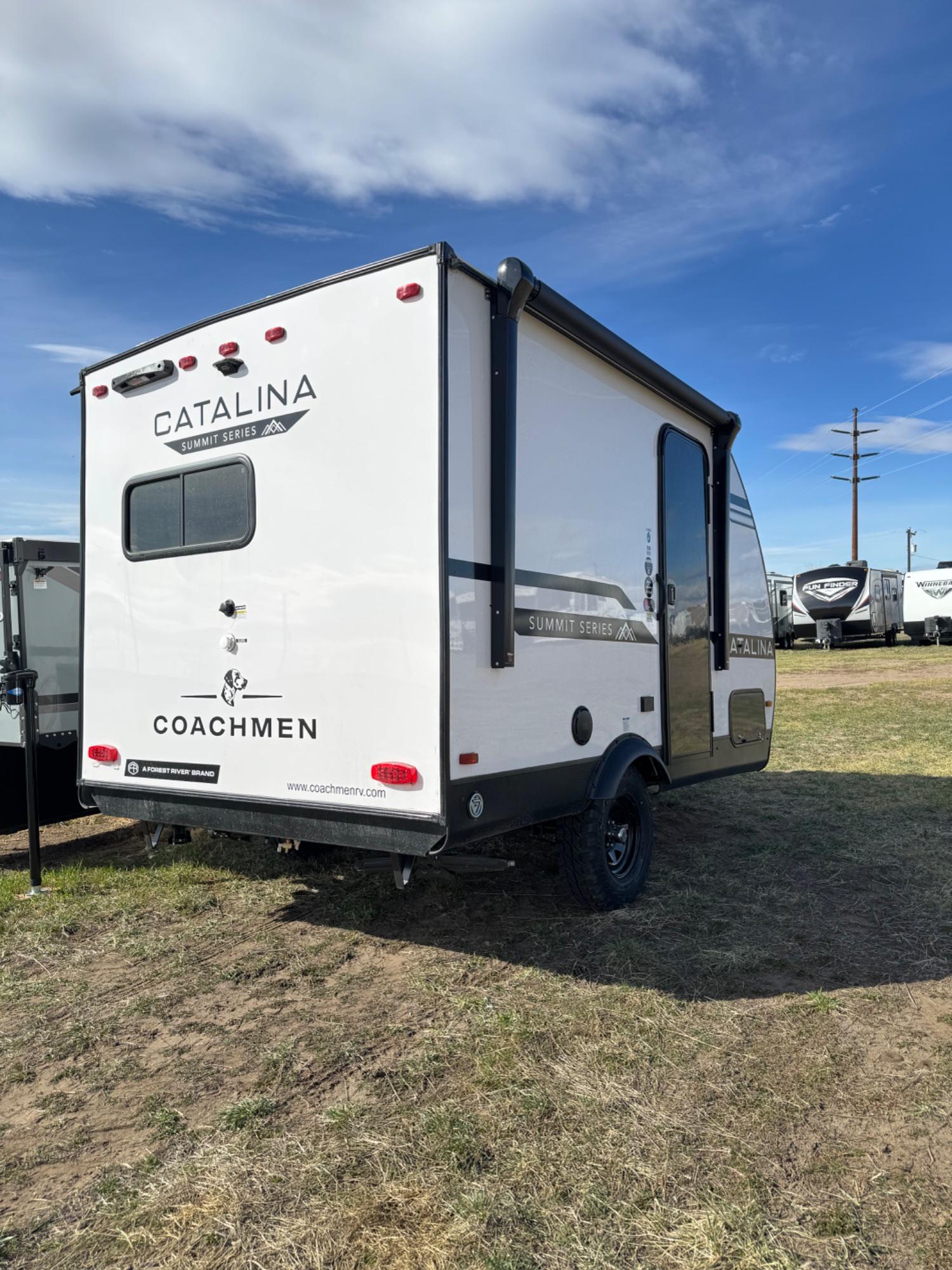 2026 Coachmen 2026 Coachmen Catalina Summit Series 7 - thumbnail 4