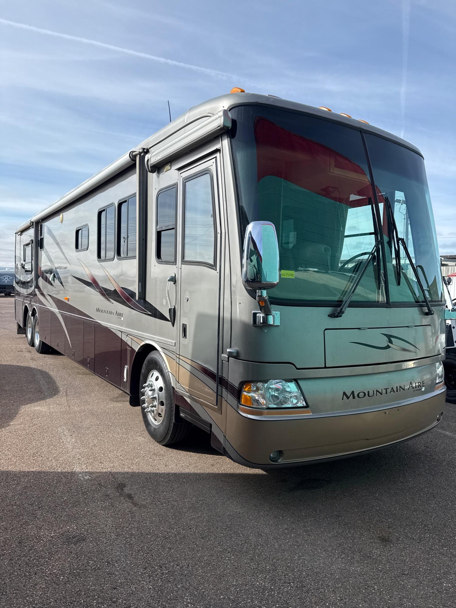 2006 Newmar Mountain Aire 4301 SPARTAN 400HP