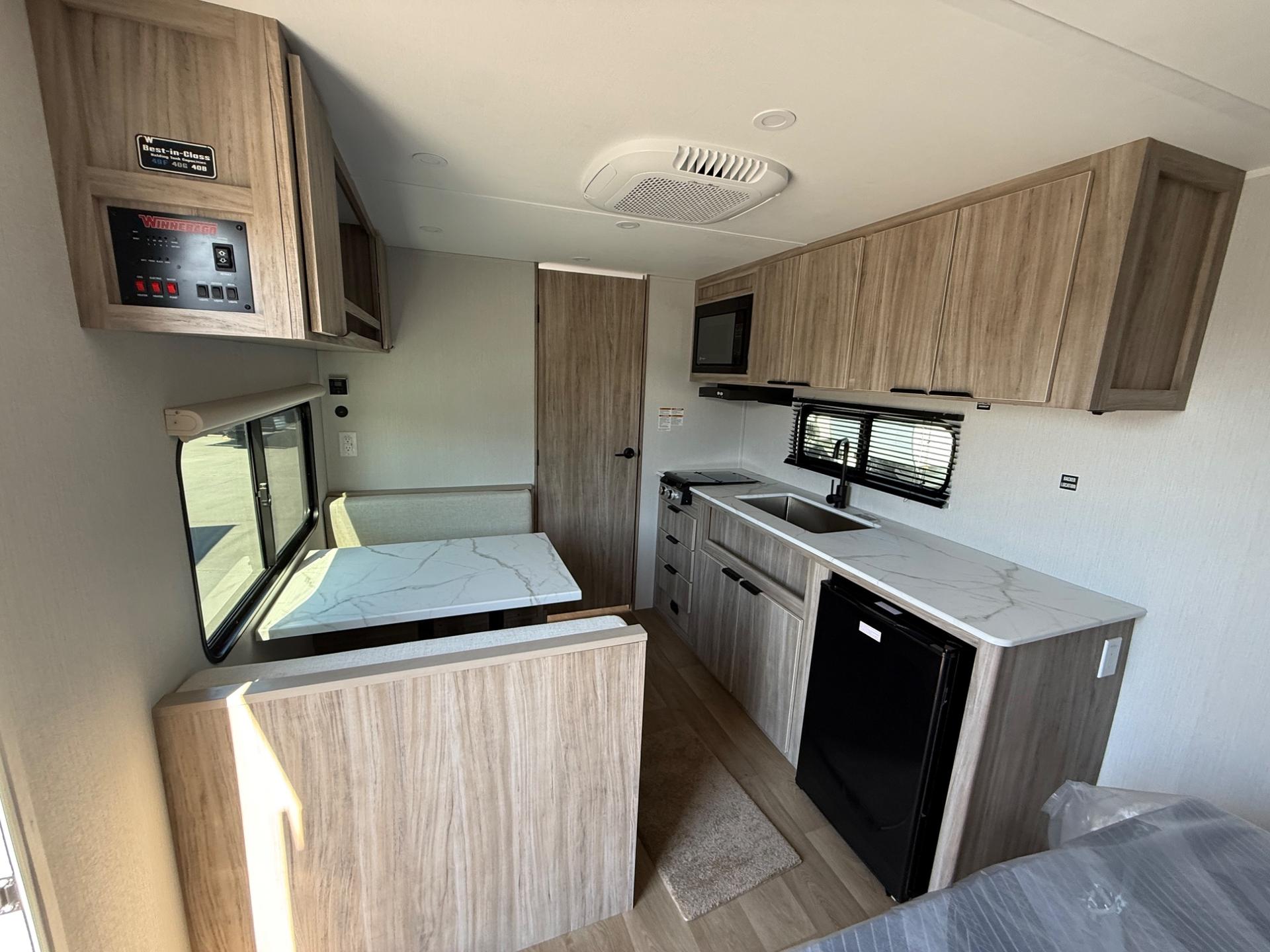 2026 Winnebago 2026 Winnebago Access - thumbnail 9