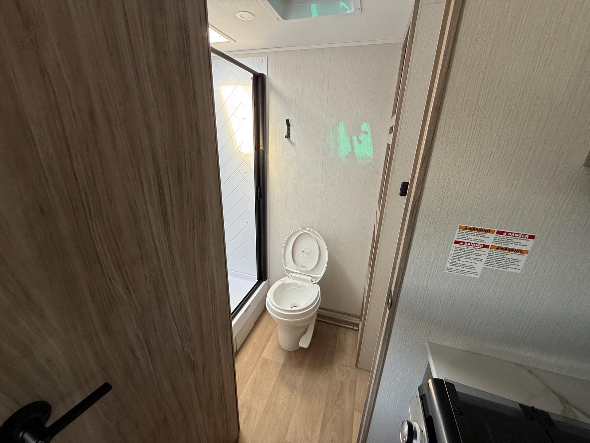 2026 Winnebago 2026 Winnebago Access - thumbnail 14