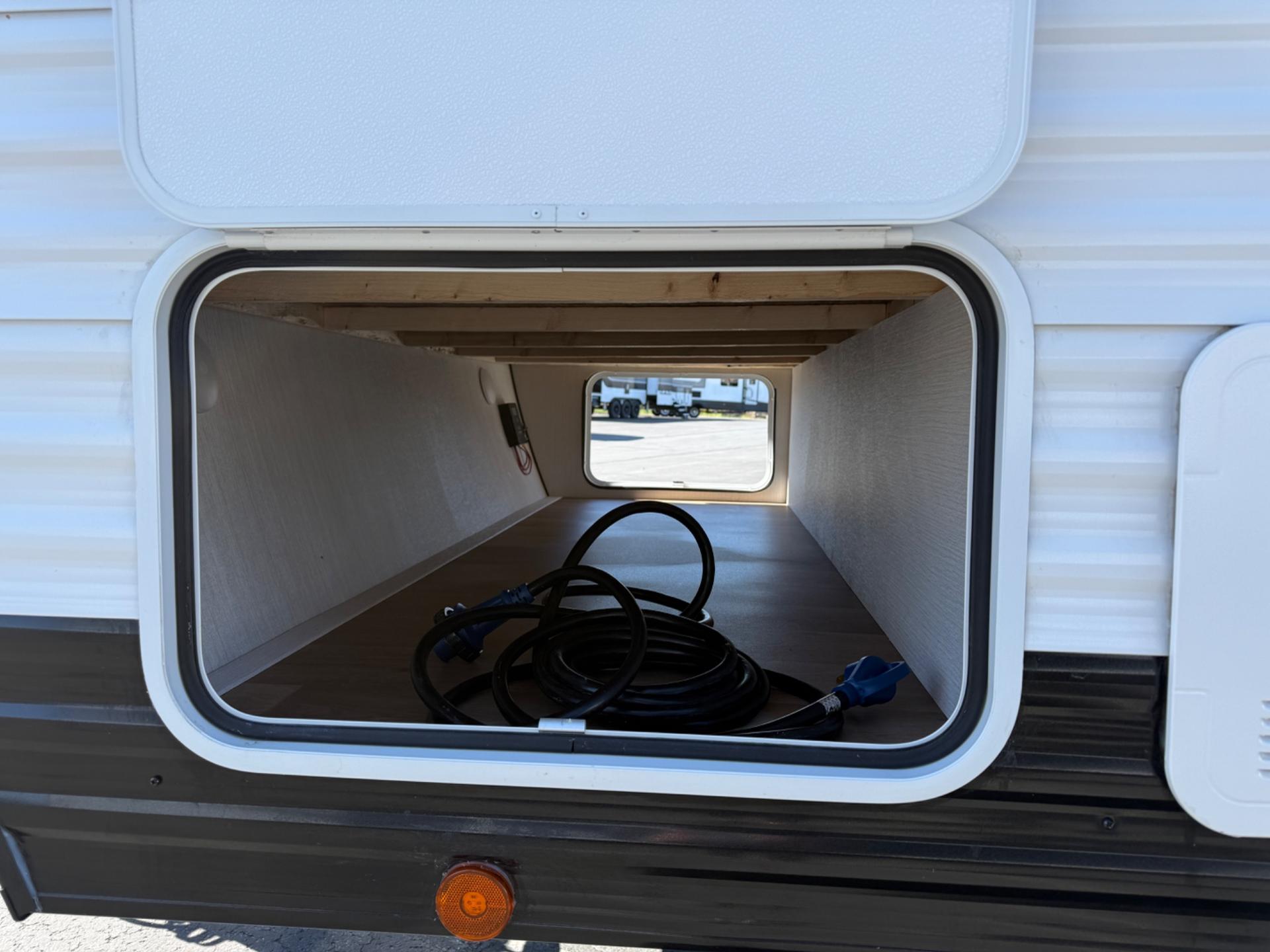 2026 Winnebago 2026 Winnebago Access - thumbnail 6