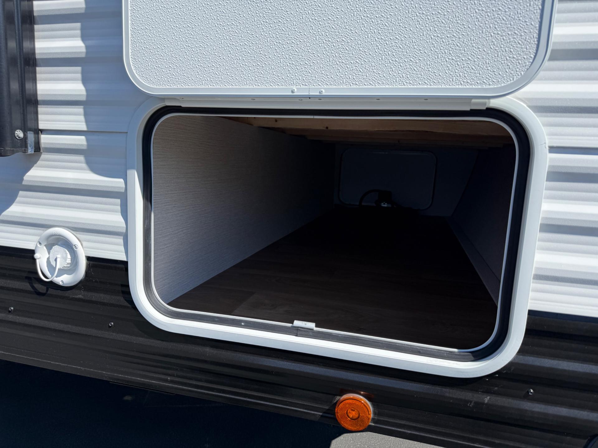 2026 Winnebago 2026 Winnebago Access - thumbnail 7