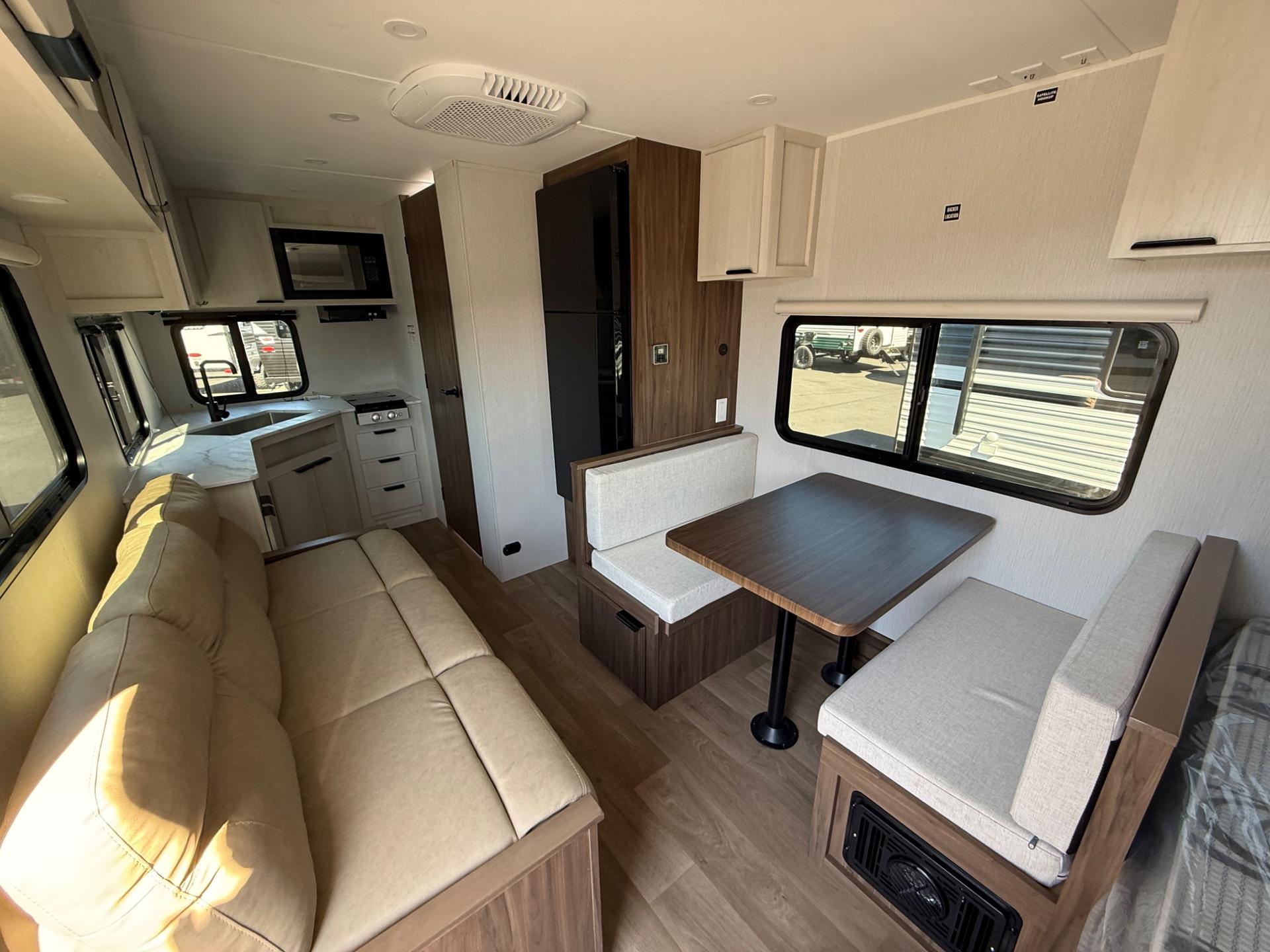 2026 Winnebago 2026 Winnebago Access - thumbnail 11