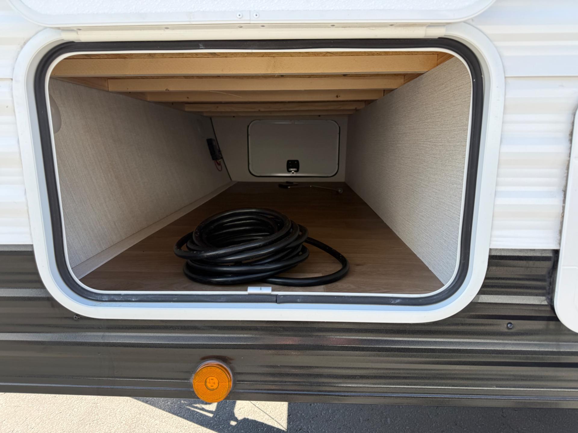 2026 Winnebago 2026 Winnebago Access - thumbnail 6