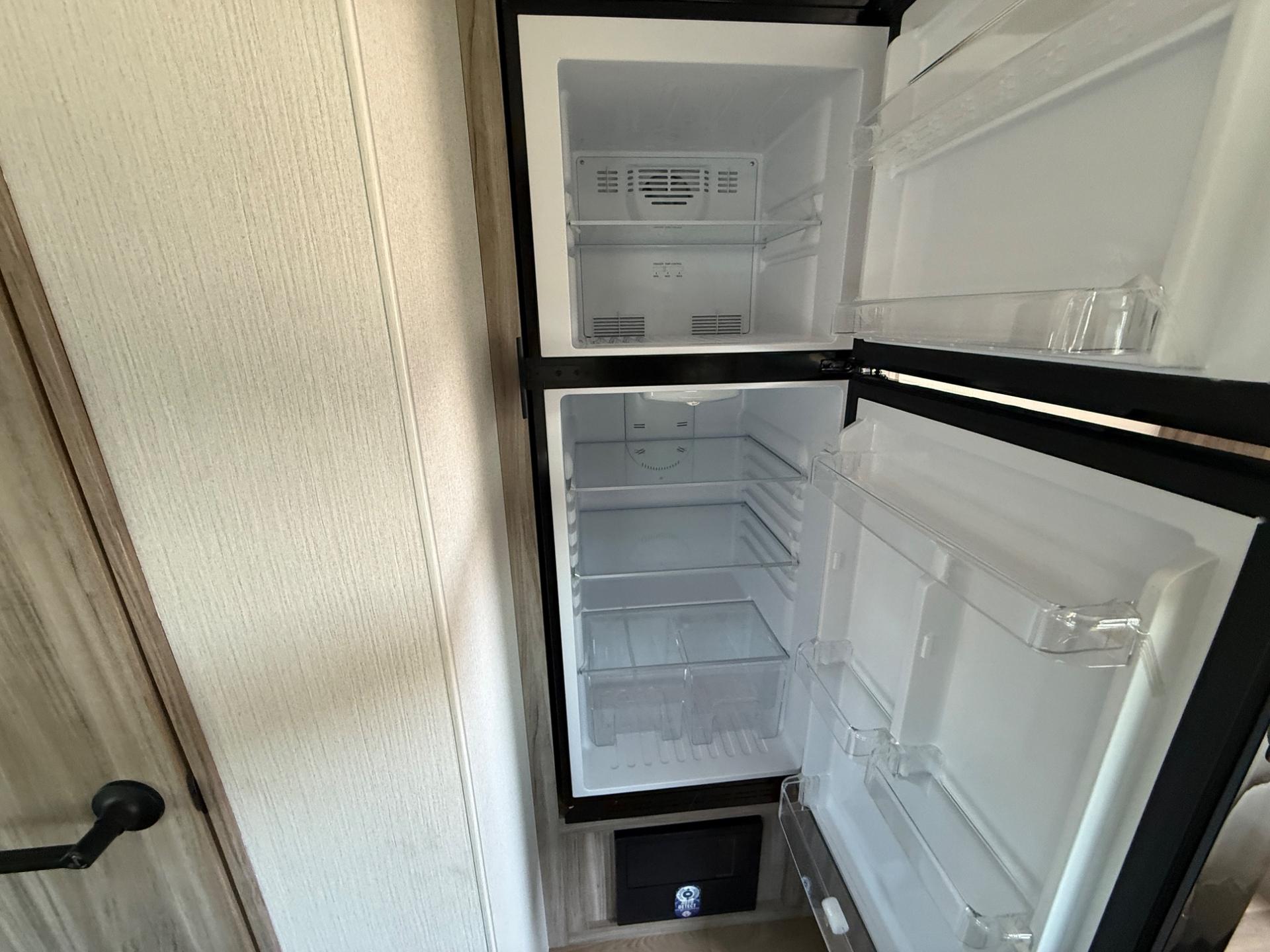 2026 Winnebago 2026 Winnebago Access - thumbnail 13