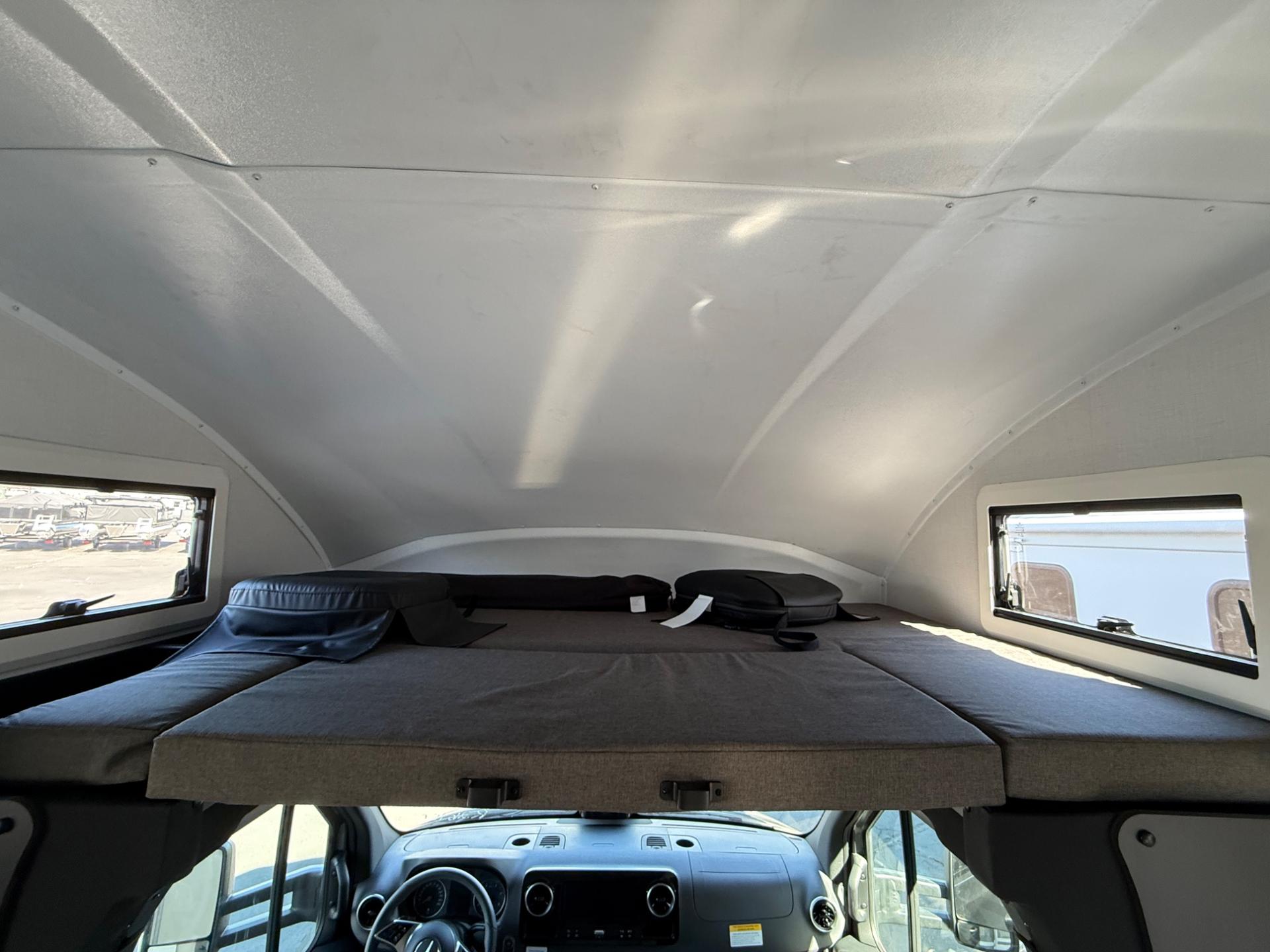 2026 Forest River 2026 Forest River Sunseeker - thumbnail 26