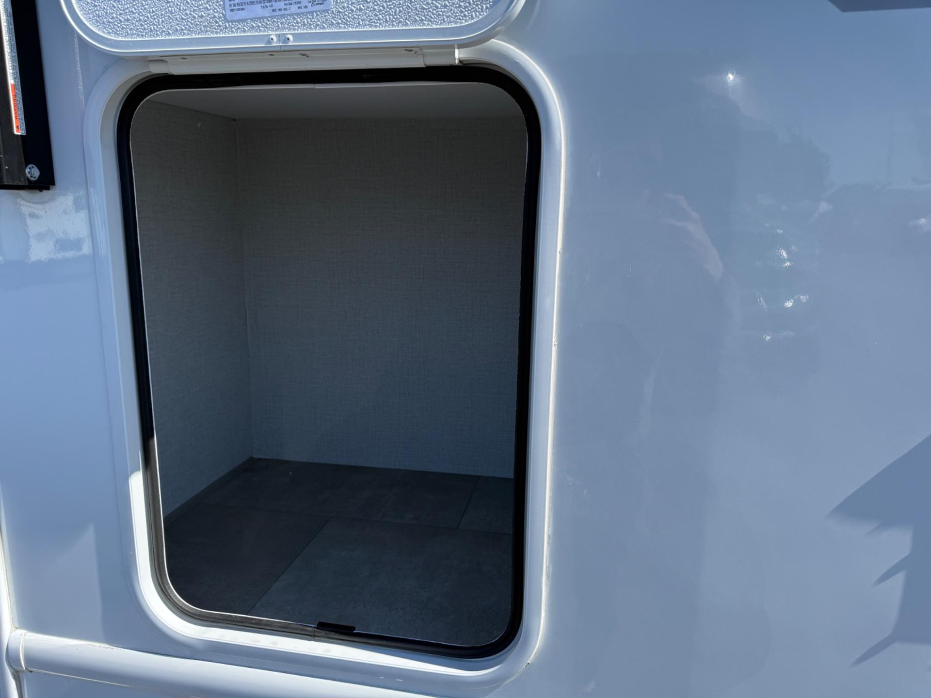 2026 Thor Motor Coach 2026 Thor Motor Coach Chateau - thumbnail 13