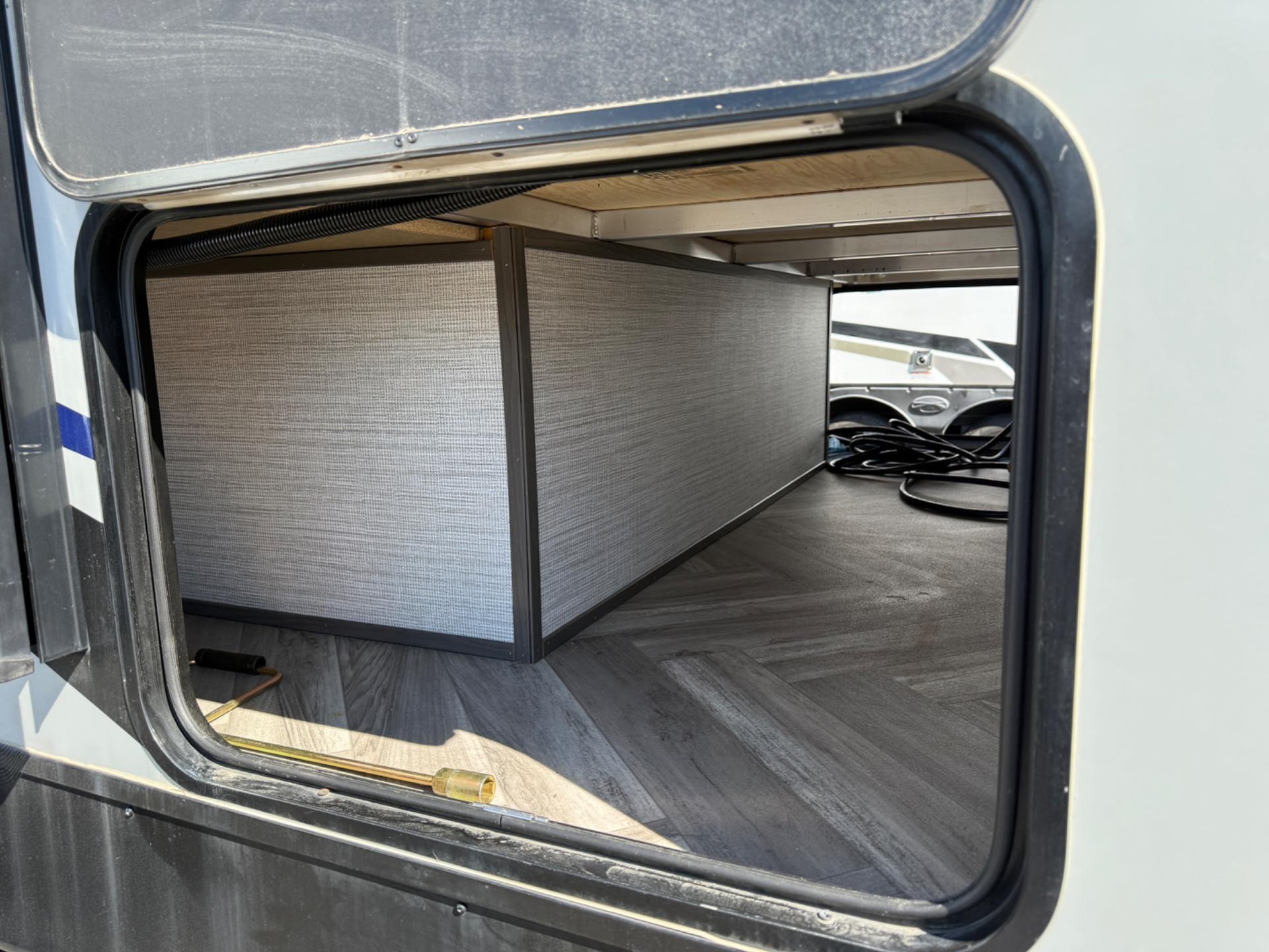 2021 Cruiser RV 2021 Cruiser RV Shadow Cruiser - thumbnail 6